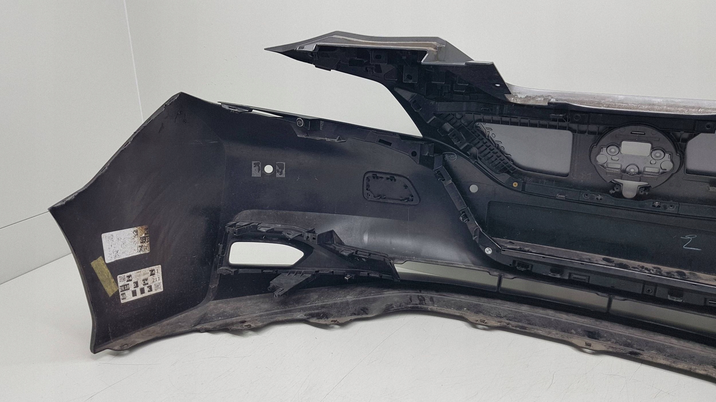 NISSAN LEAF II LIFT 2022 - bumper front 62022-5SH0H