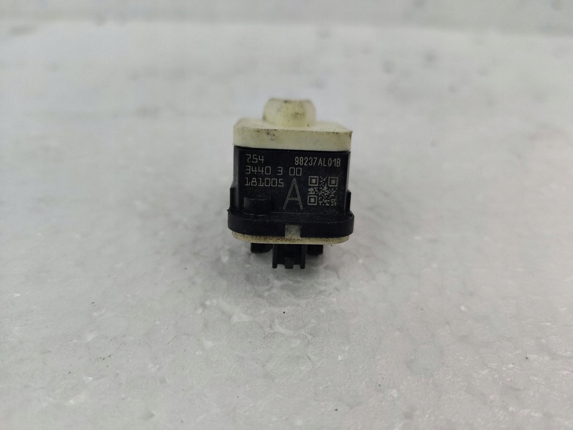 Crashsensor Drucksensor Subaru Legacy 6 facelift BN 2019 98237AL01B