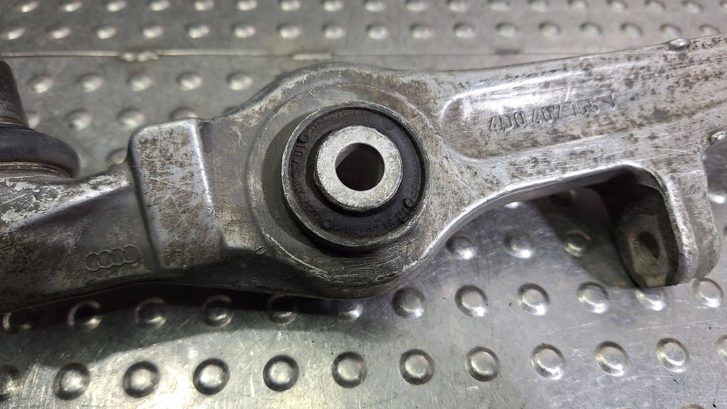 arm left front lower PROSTY AUDI A4 B5 A6 C5 A8 D2 PASSAT B5 SUPERB and