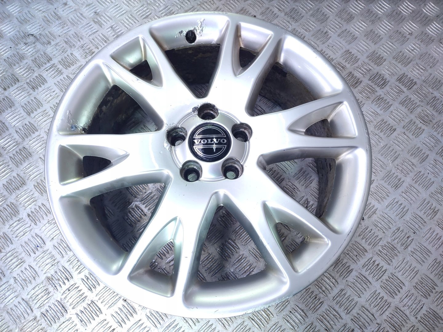 ОБІД АЛЮМІНІЙ VOLVO Xc90 I 18''x108 Et49