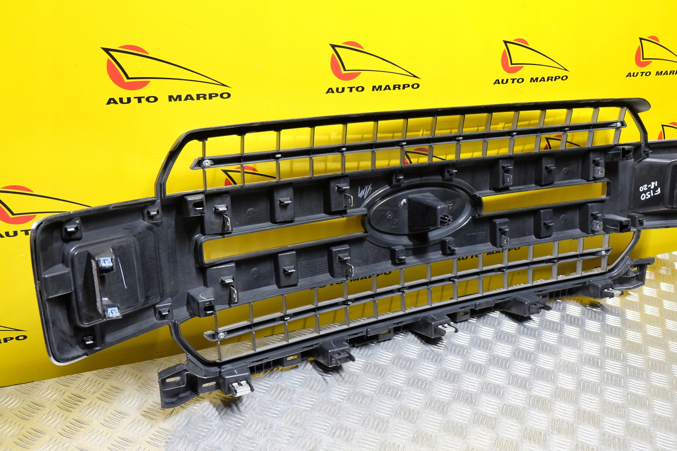 FORD F150 2018-2020 GRILL ATRAPA PRZÓD CHROM USA Wersja Amerykańska