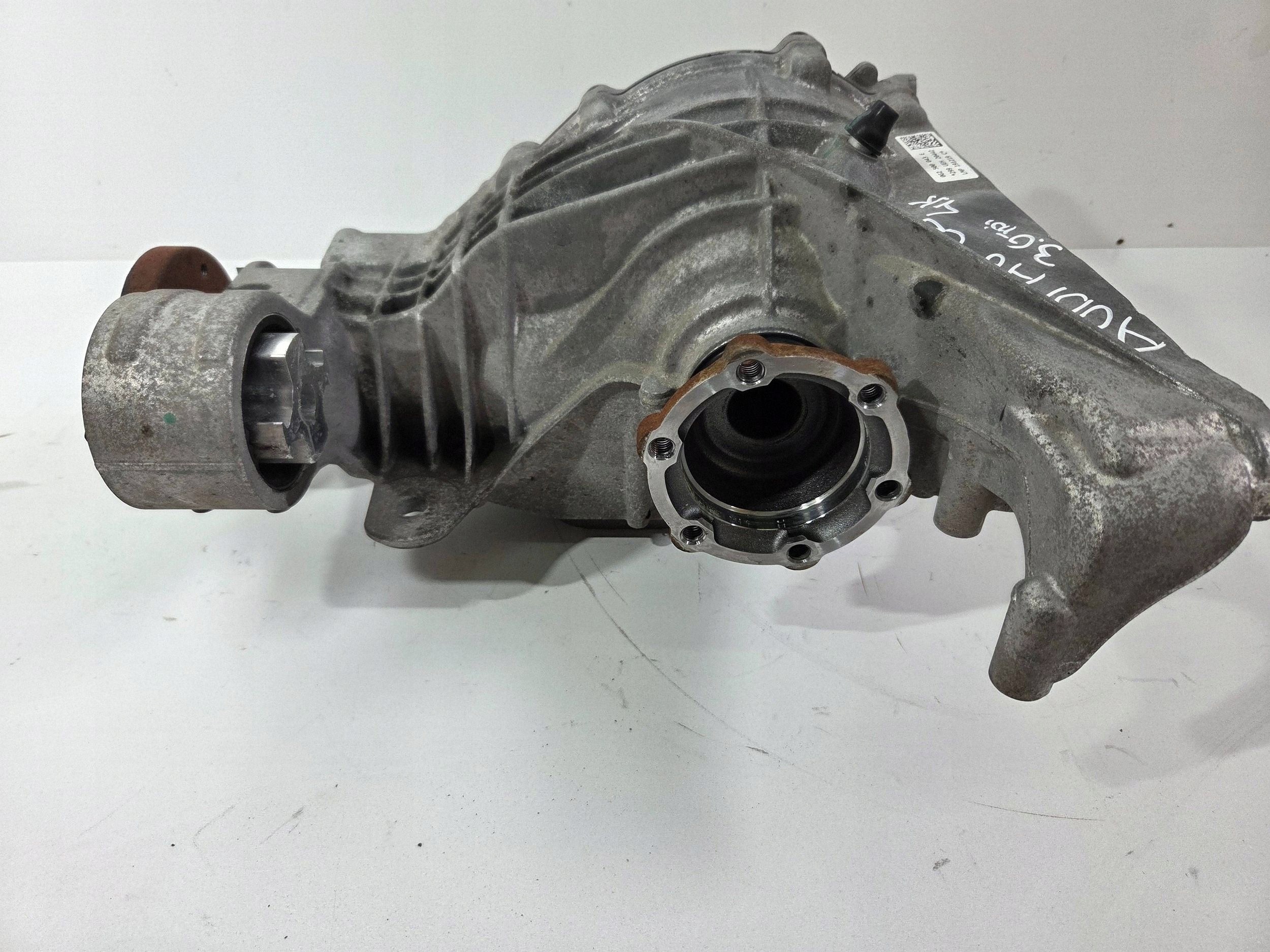 Audi A6 S6 C8 4K 3,0TDI differenciál hátsó 0G2500043E (N310)