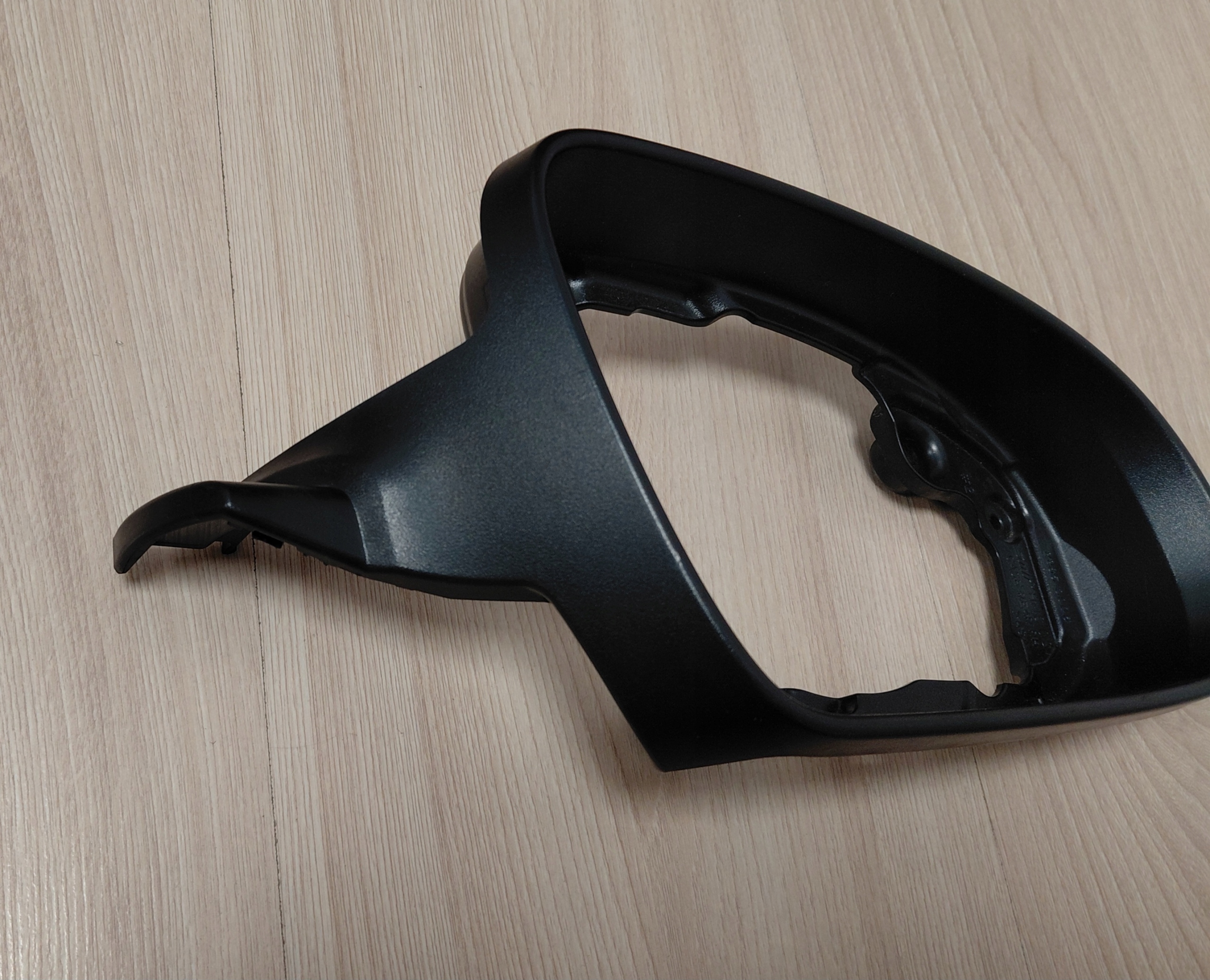 HYUNDAI KONA cover frame of left mirrors OE
