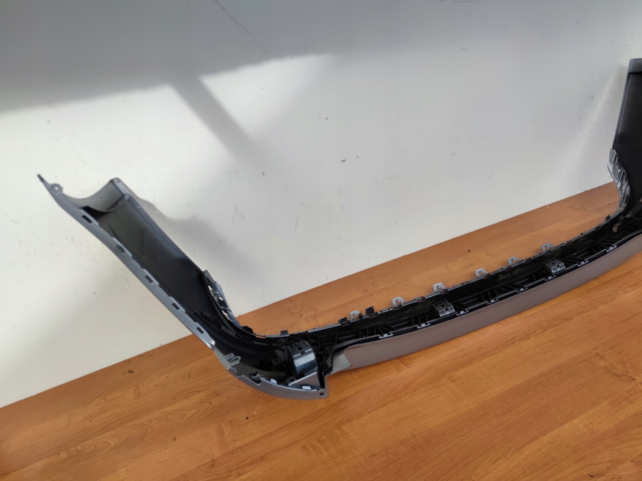 AUDI A4 B9 8W KOMBI bumper rear part below sensors PDC