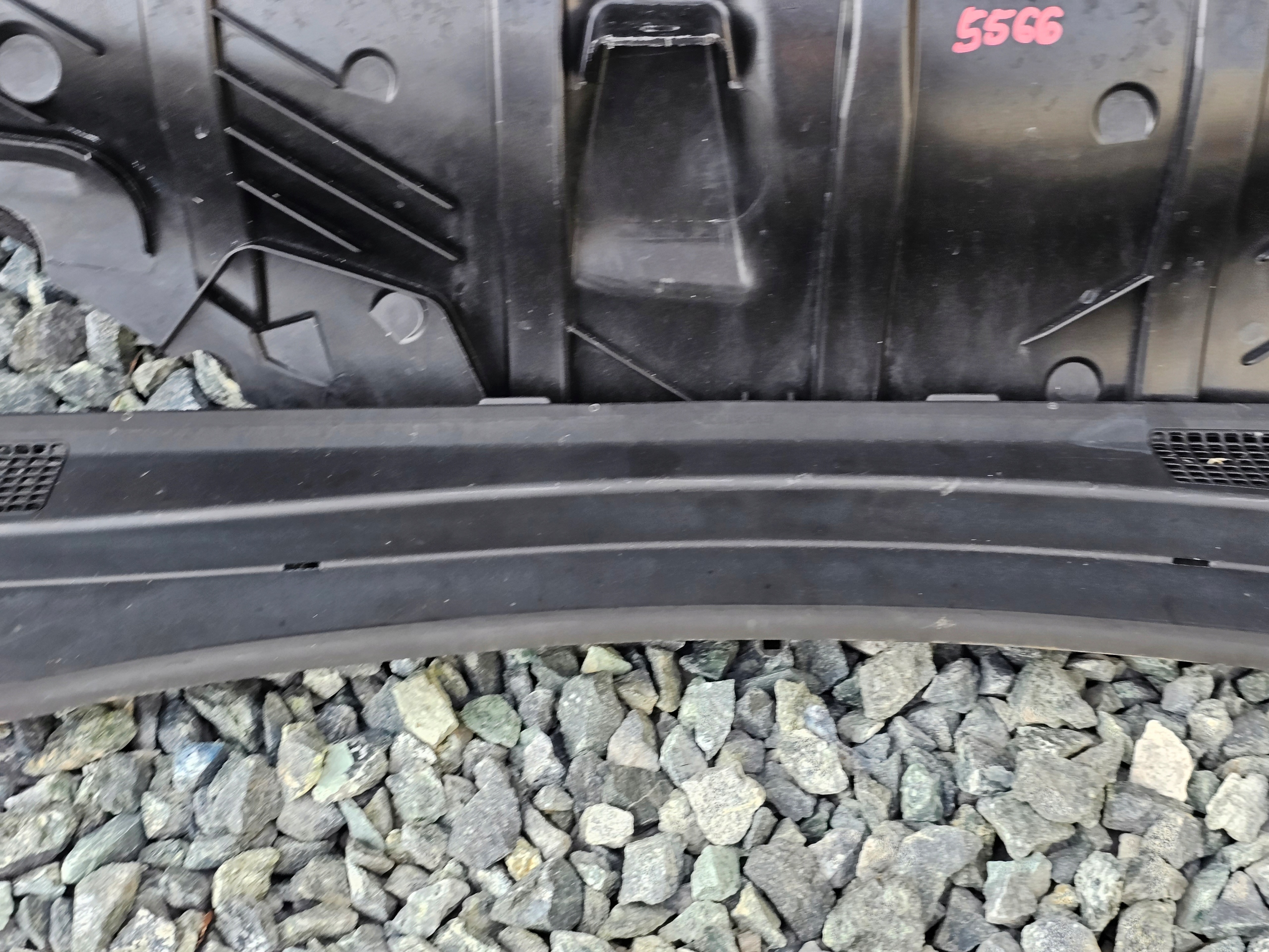 PODSZYBIE KOMPLETNE RENAULT ZOE II #5566 Producent części Renault OE