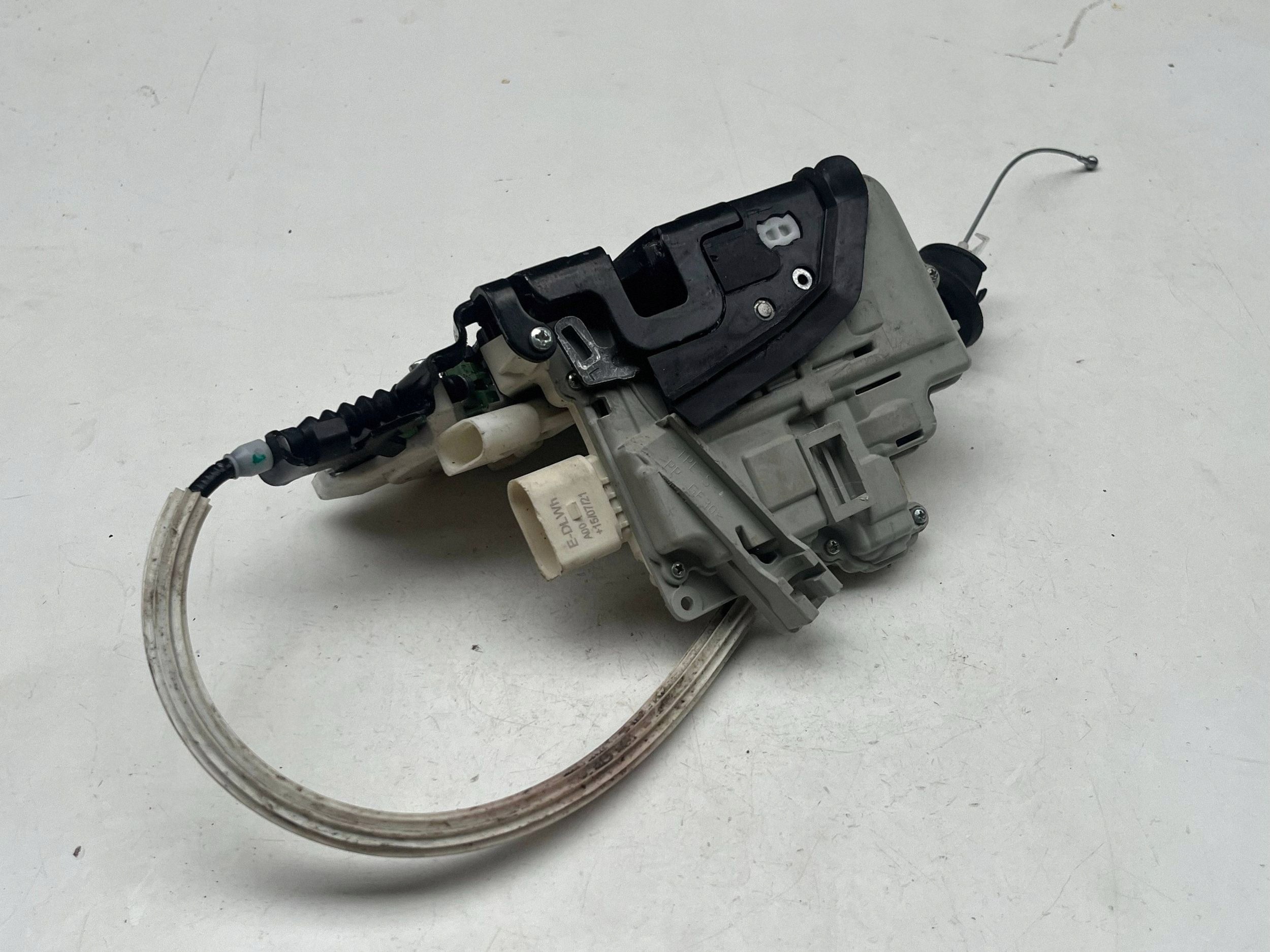 AUDI Q7 4M lock door left front DOCIAG 4M1837015F @M
