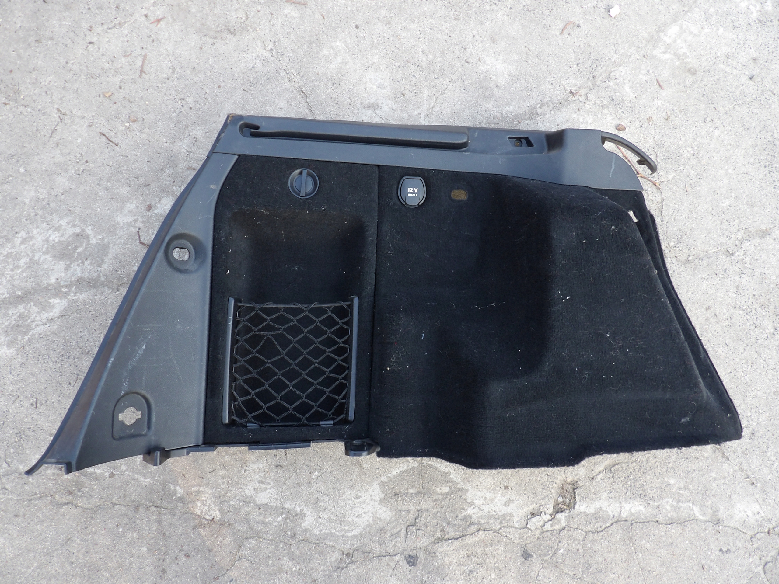 MERCEDES GLK X204 upholstery boot left