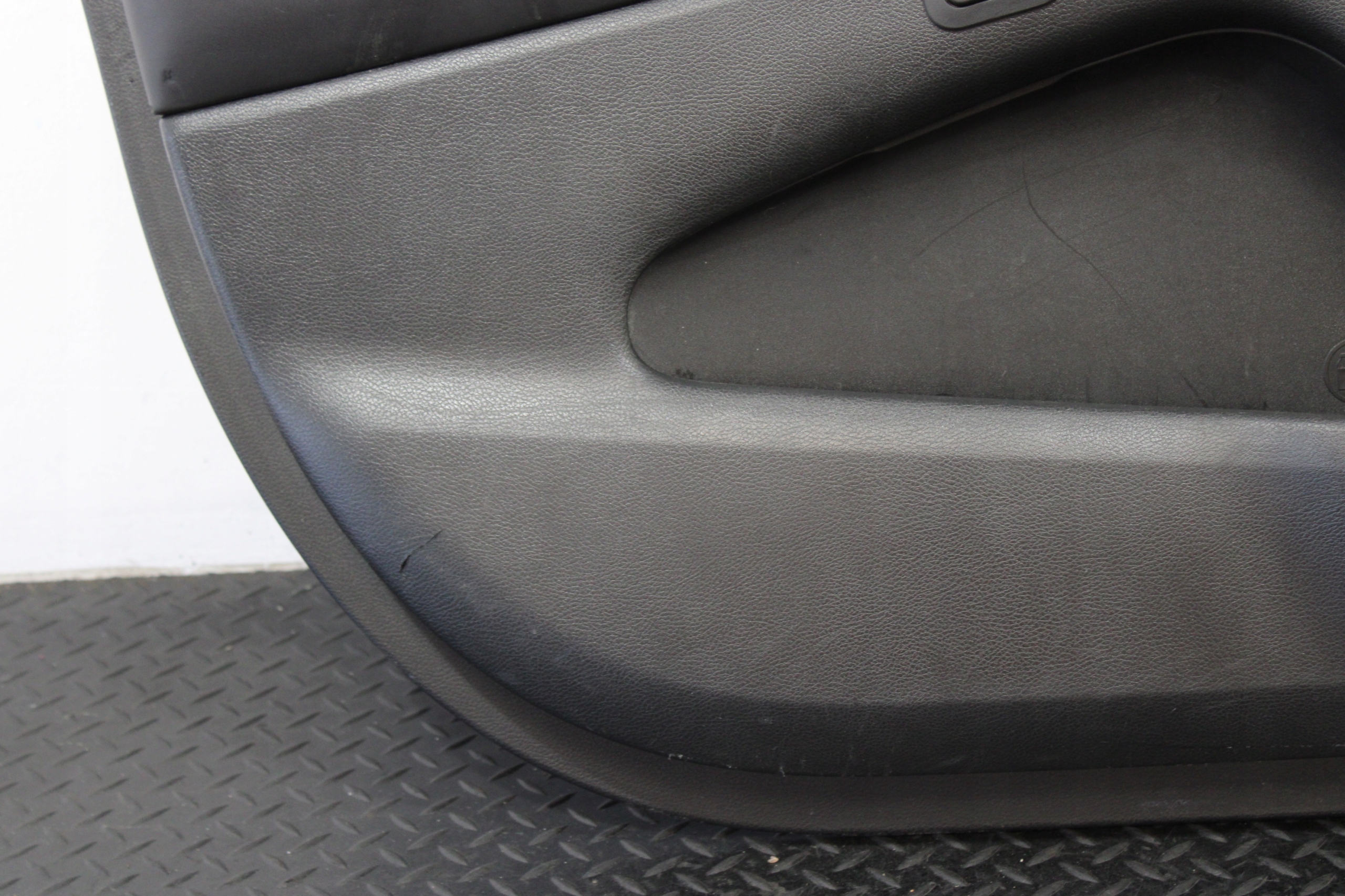 side upholstery door left front JEEP GRAND CHEROKEE WK2 LIFT