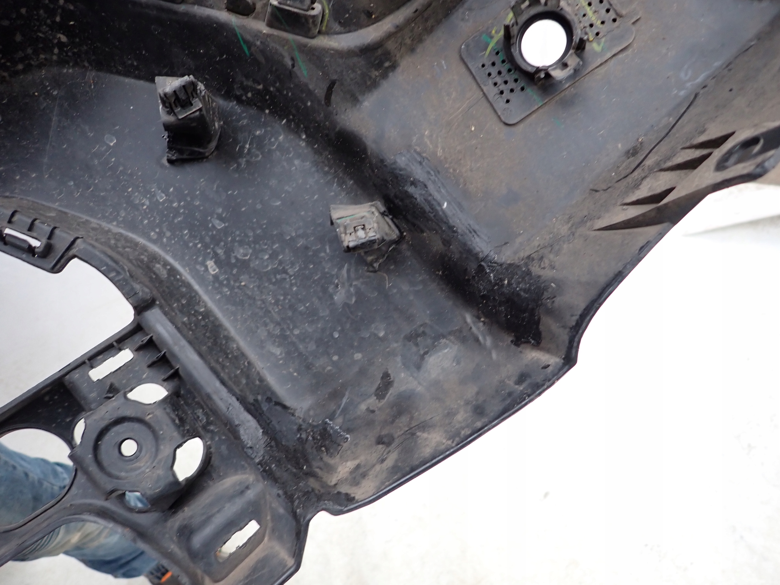 FORD RANGER IV RAPTOR 23- bumper front front PDC