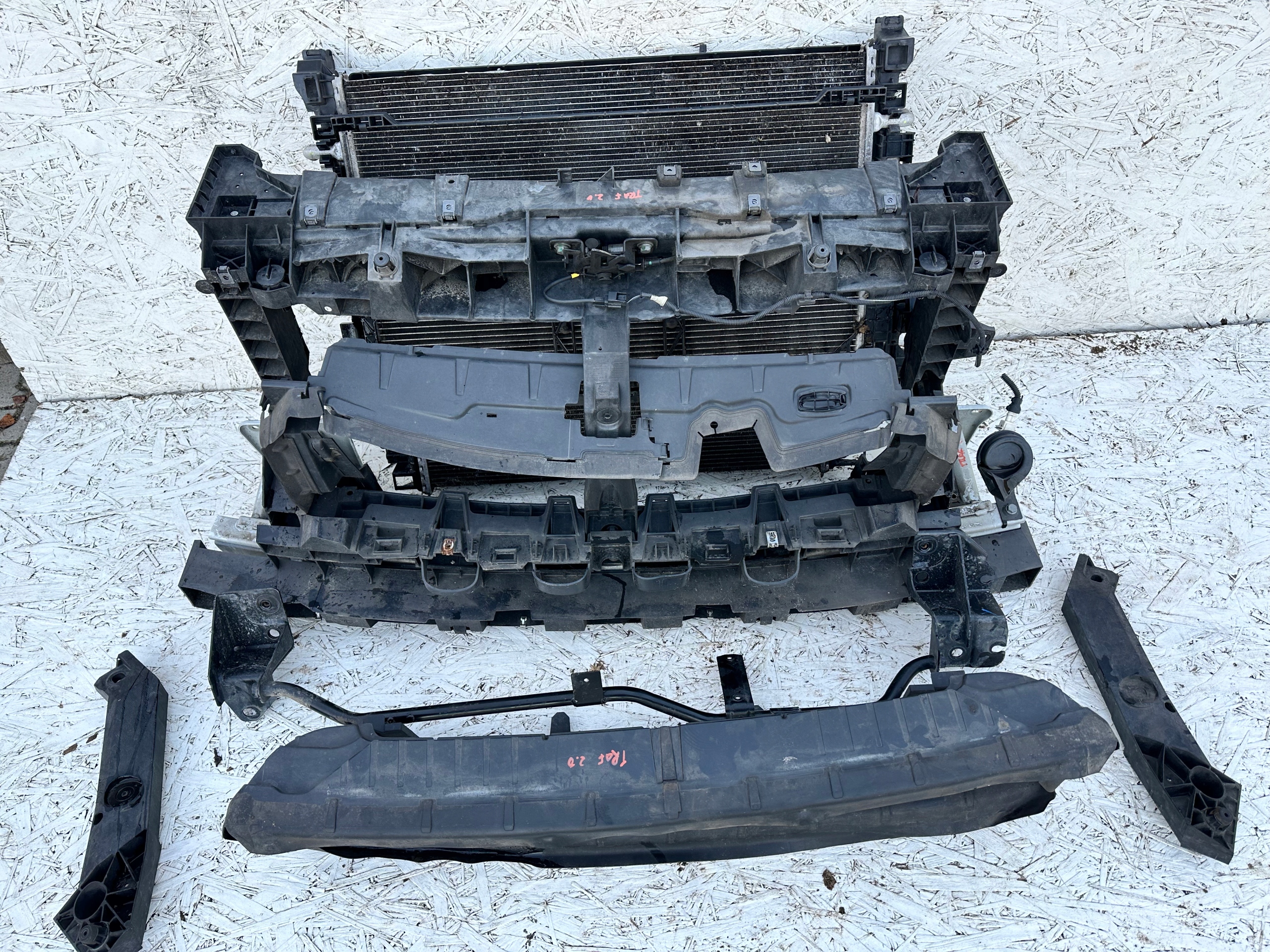 TRAFIC III LIFT PAS PRZEDNI KOMPLETNY BELKA CHŁODNICE 2,0 TDCI