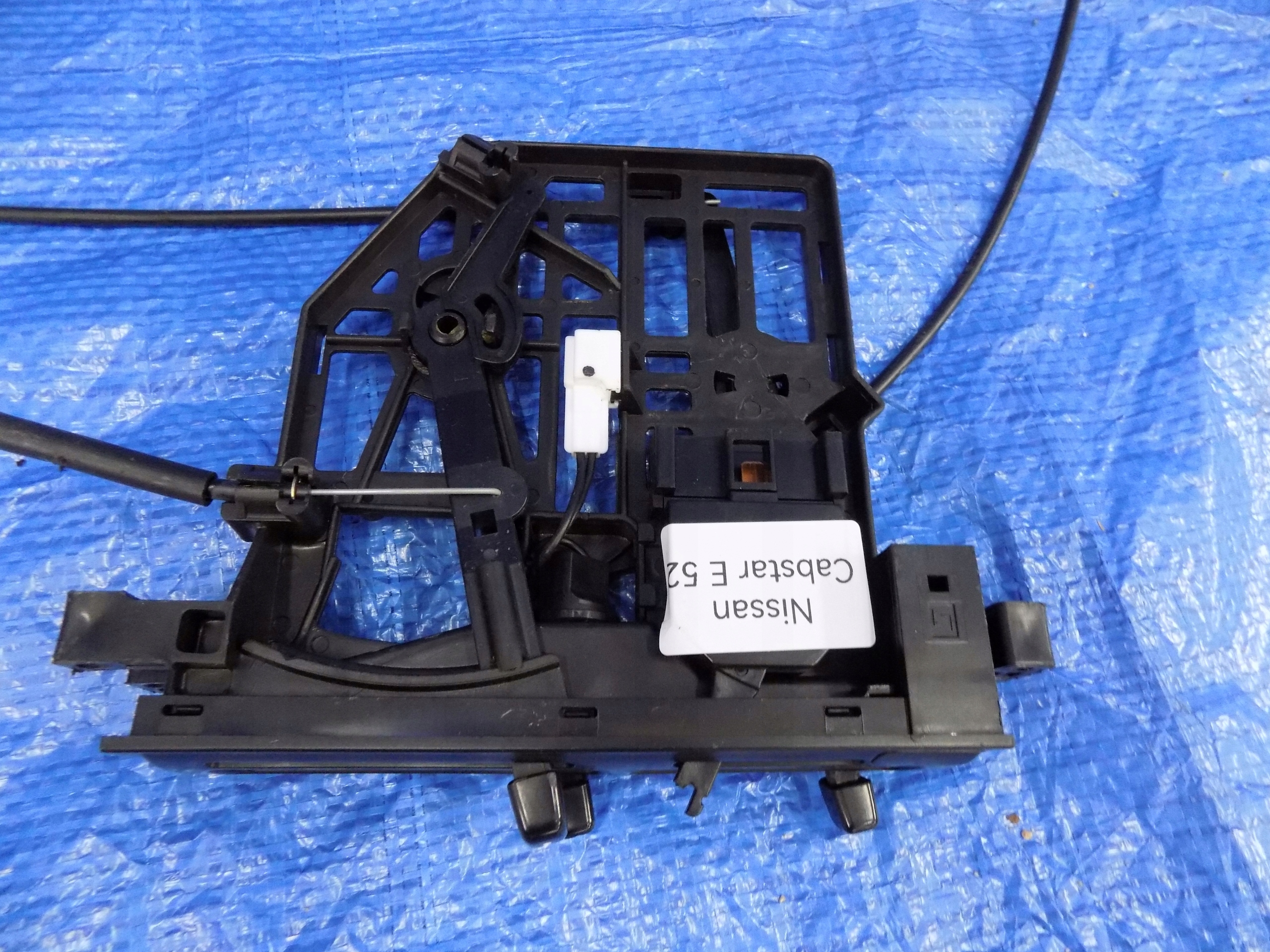 control panel air conditioning devices NISSAN CABSTAR E 98-06R