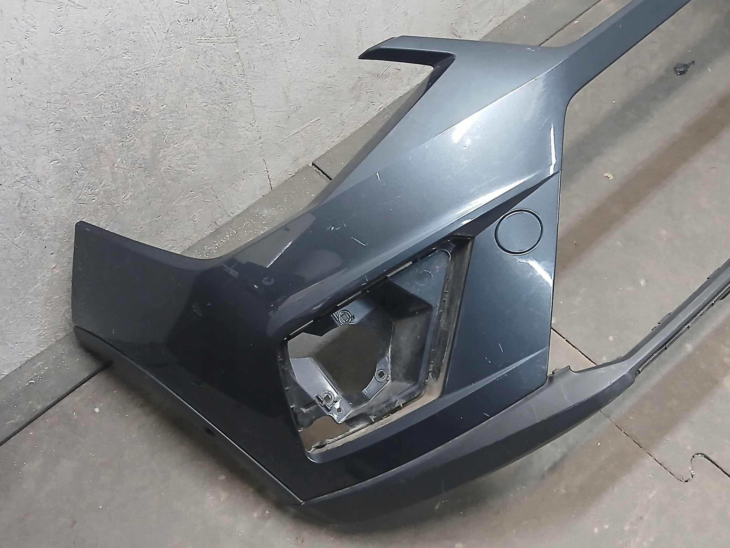 bumper front SEAT ARONA 6F9