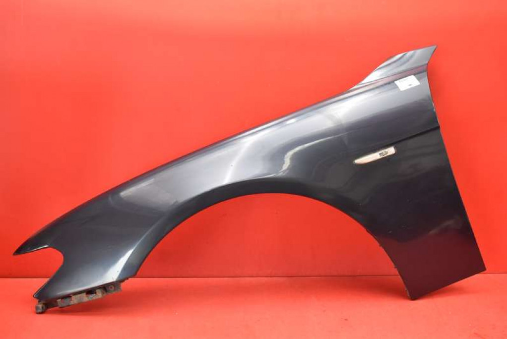 blatník levý předek přední SZARONIEBIESKI BMW E65 01-05