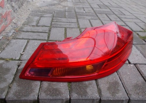 OPEL INSIGNIA A 08-13 KOMBI PRAWA TYLNA LAMPA ORYGINAŁ