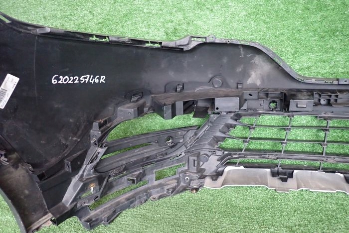 RENAULT ECPSCE V 5 14- front bumper front