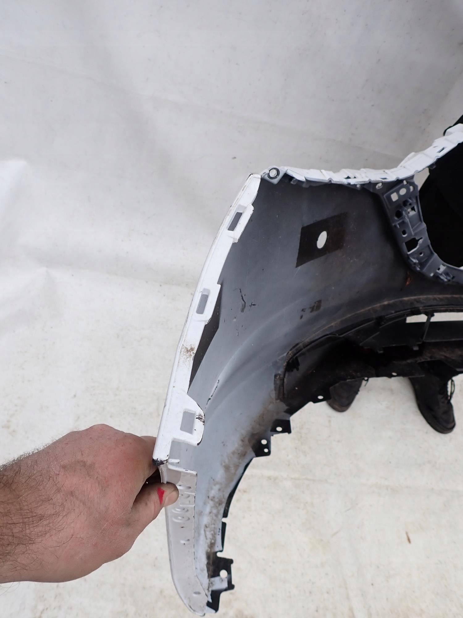 MAZDA 3 IV 19-> bumper front front PDC