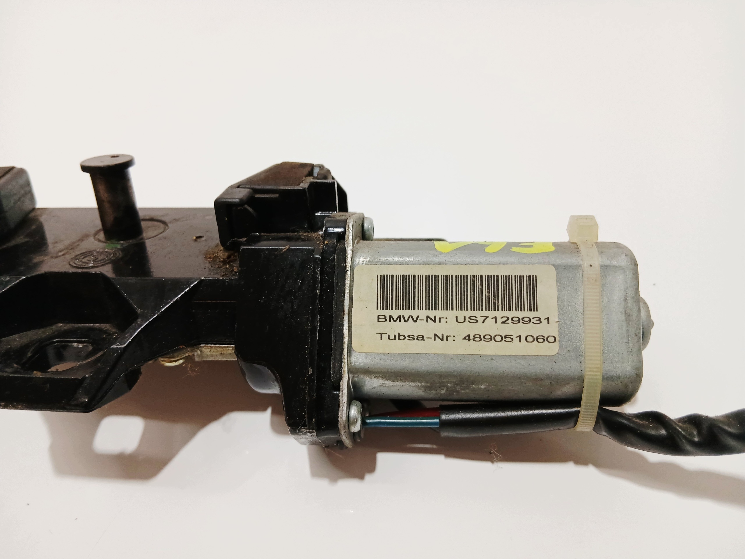 lock RYGIEL bonnet boot BMW E61 OE 7129931 (0001307)