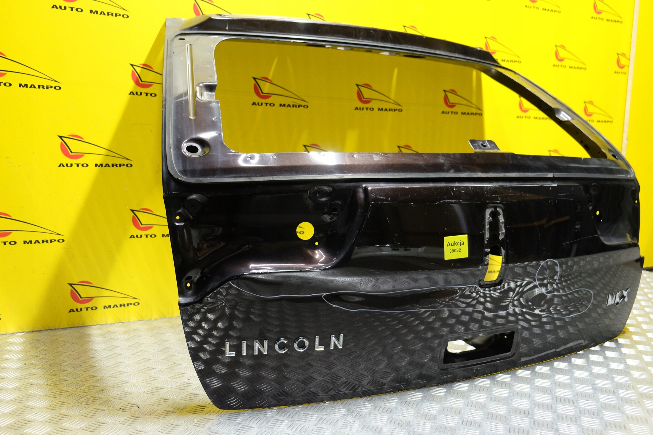 LINCOLN MKX 2012-2015 KLAPA TYŁ BAGAŻNIKA USA Kolor do lakierowania