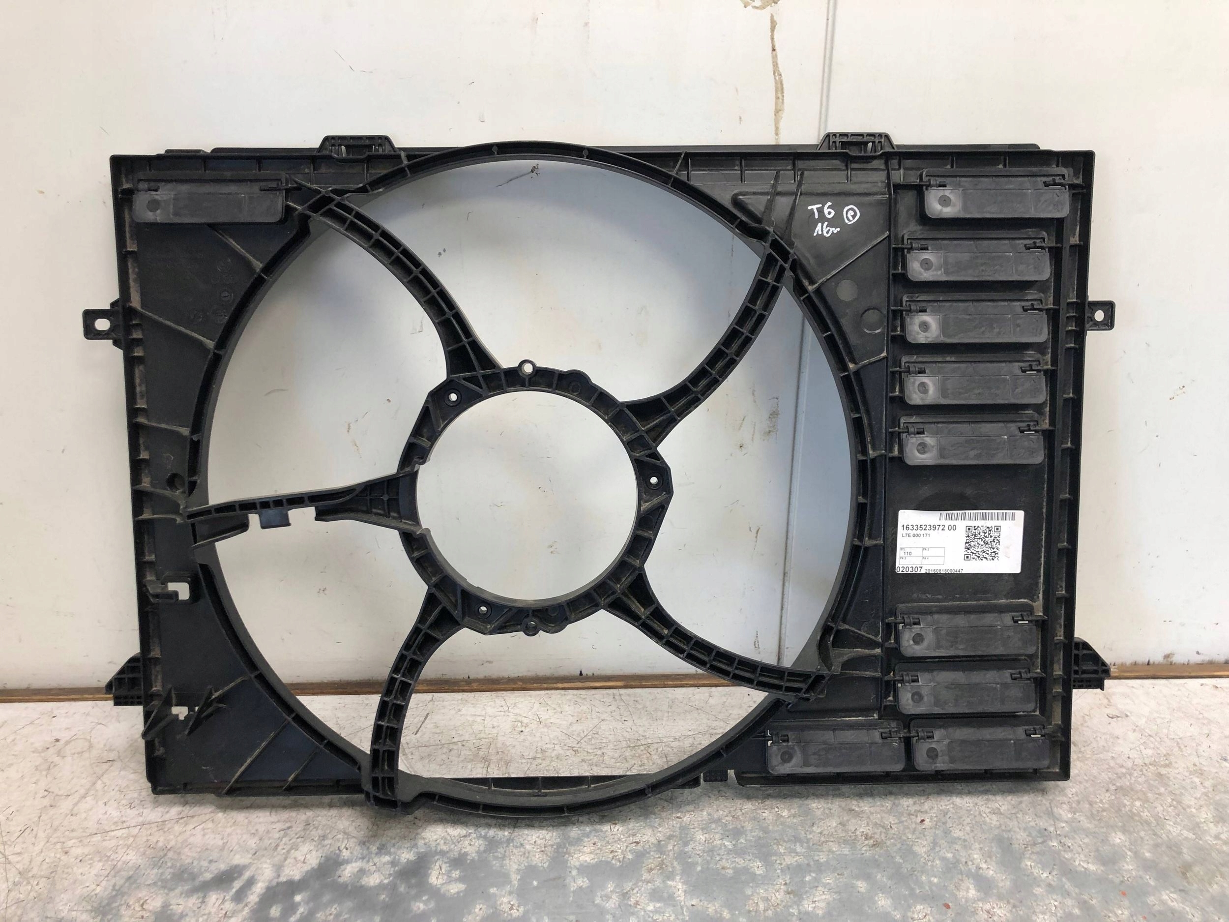 ventilátor vrtuľa chladiča VW T6 7E0121207E