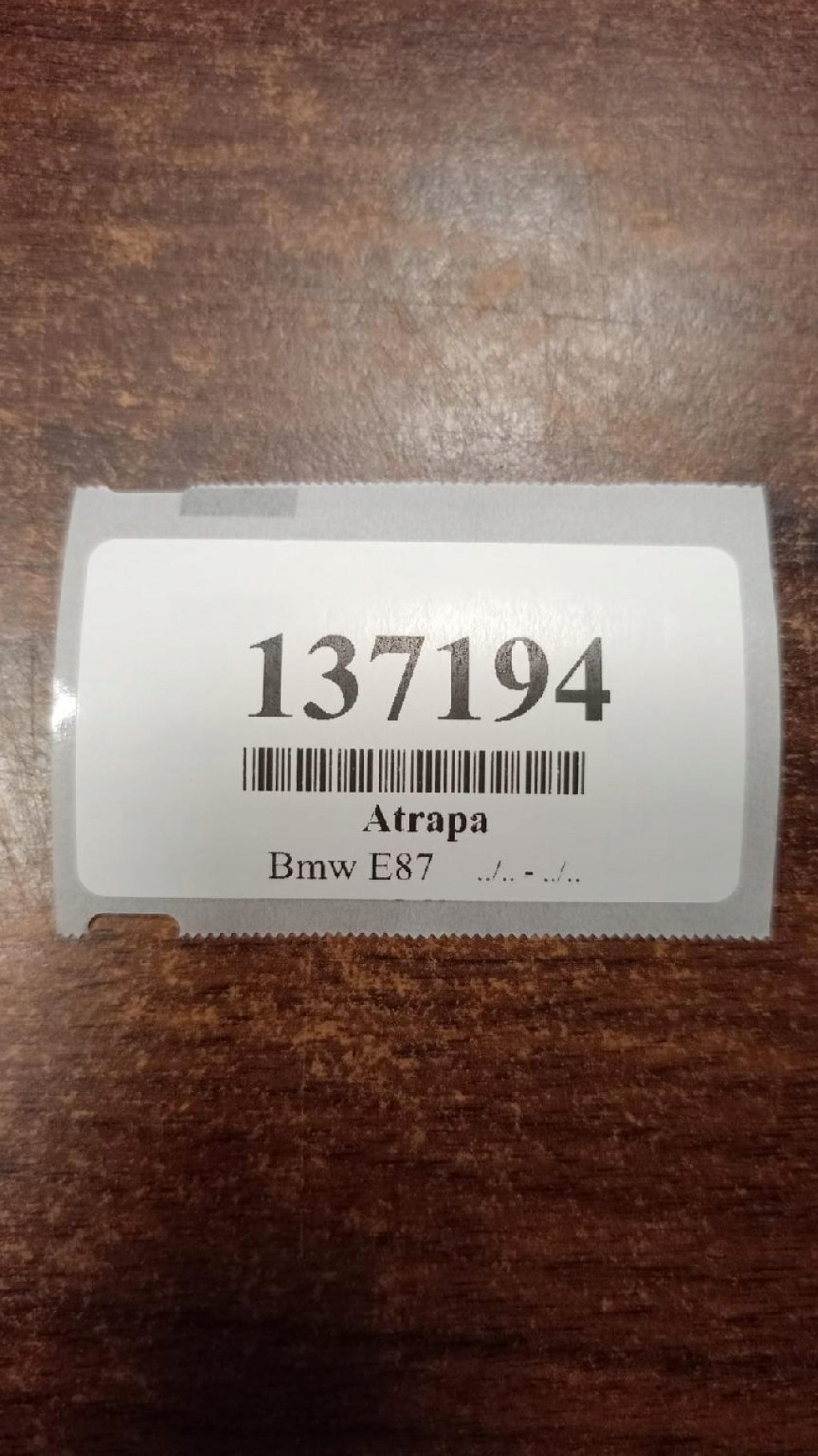 BMW E87 maska ledvinka levá 7179655