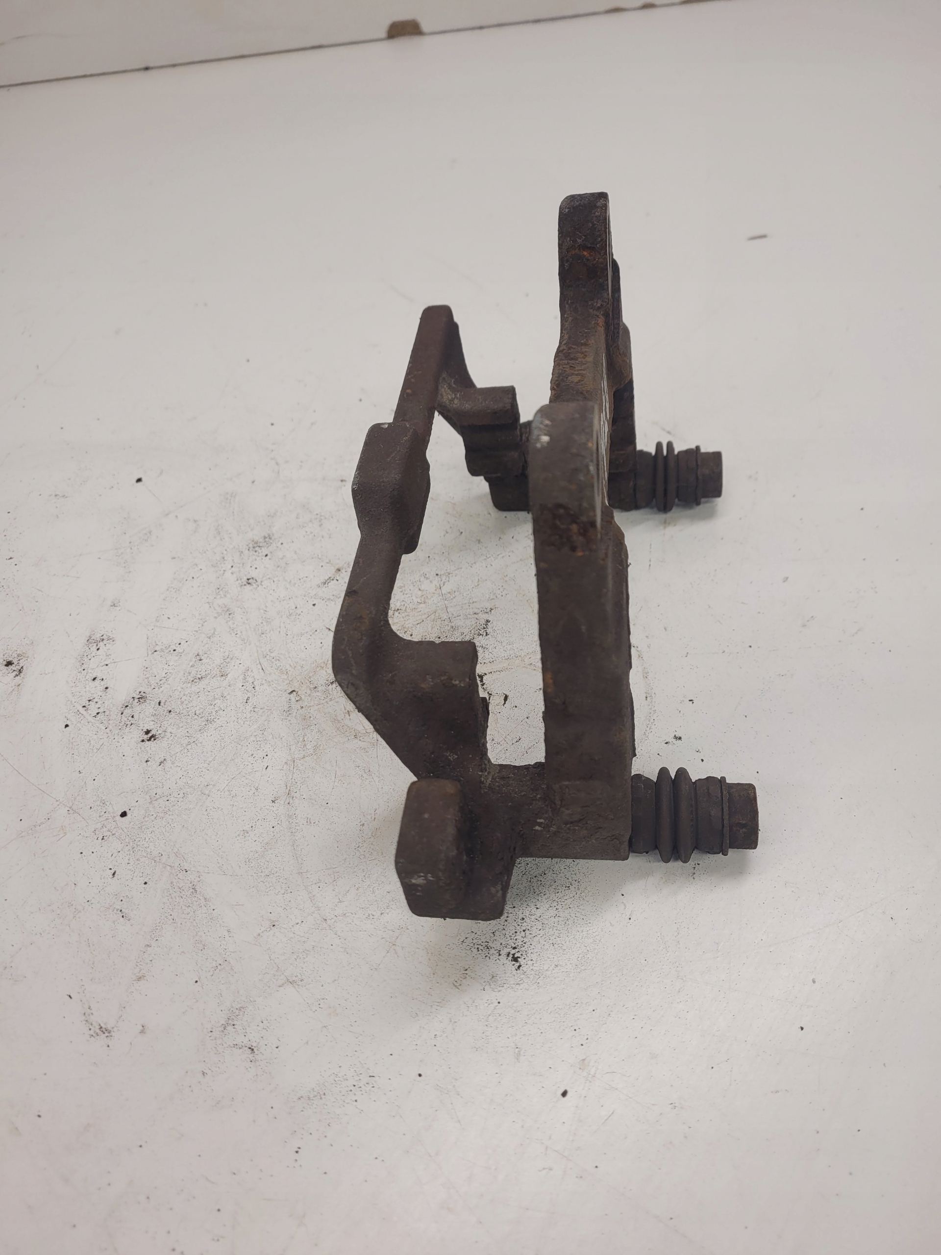 JARZMO Bremssattel Bremse Sattel Brems- heck AUDI A6 C7 A7 876/B