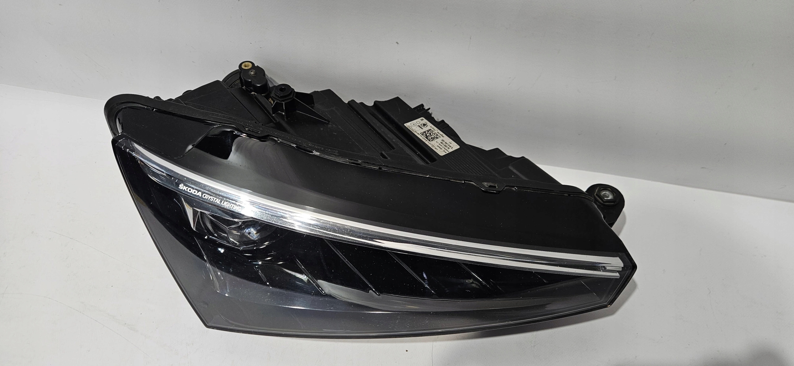 light right front FULL LED SKODA SCALA 19- original 657941016A