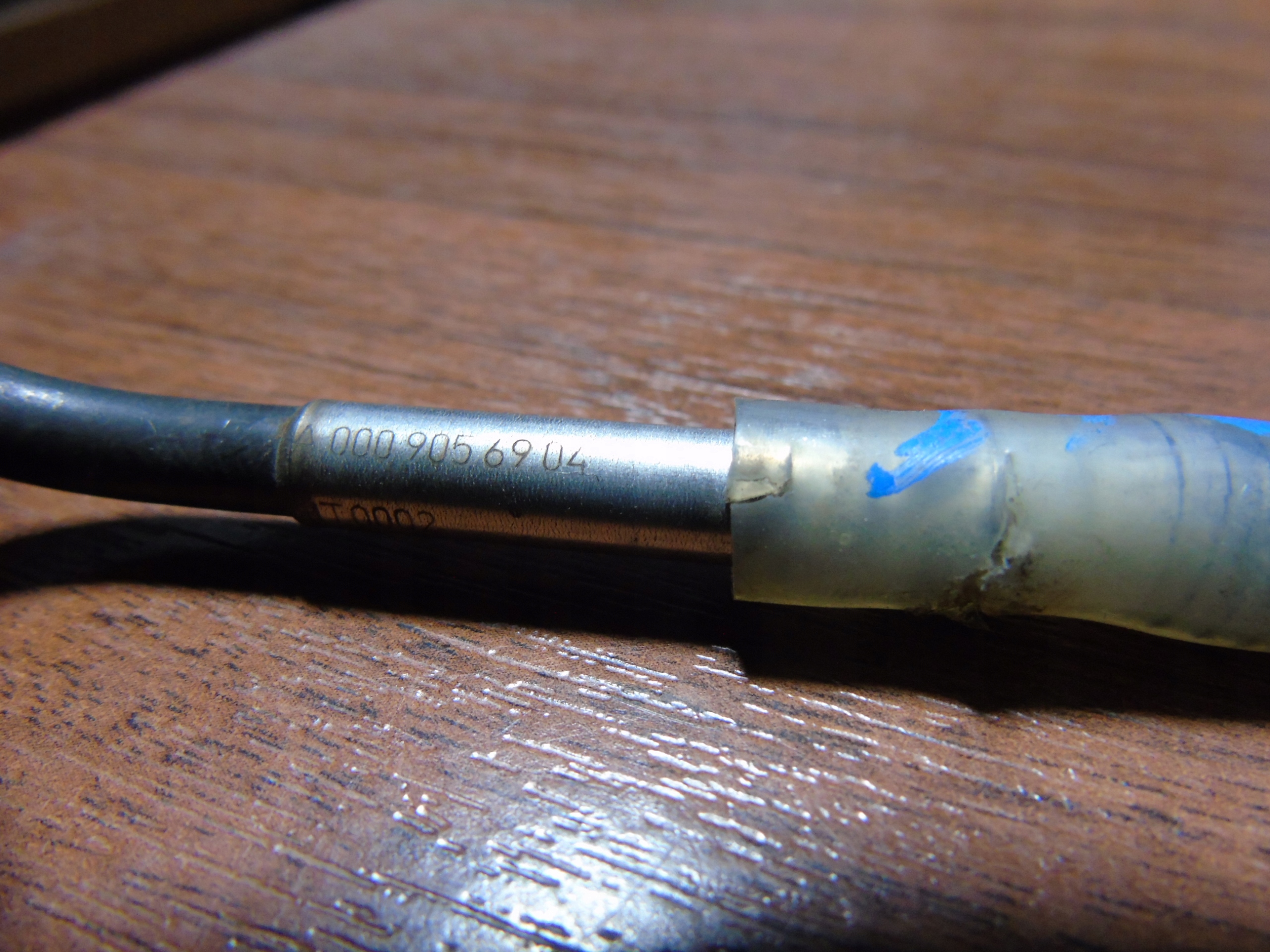 SENSOR TEMPERATURY GASE MERCEDES W166 W292 1