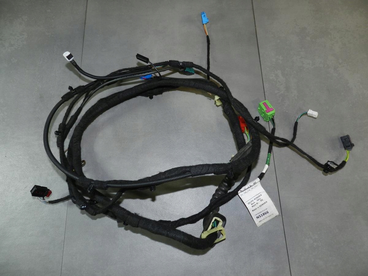 VW TOUAREG 7P bundle bonnet rear part 7P6971148Q