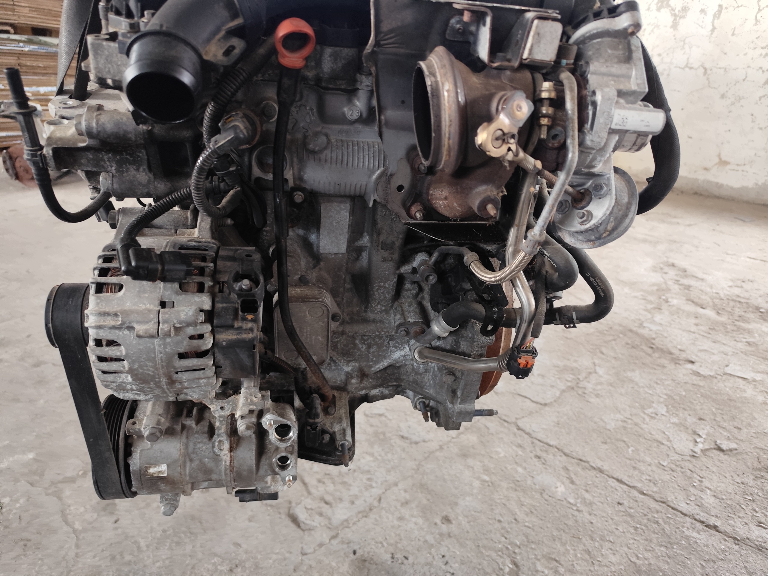 OPEL CROSSLAND X 2018 1.2THP engine complete 10XTA3 HN02