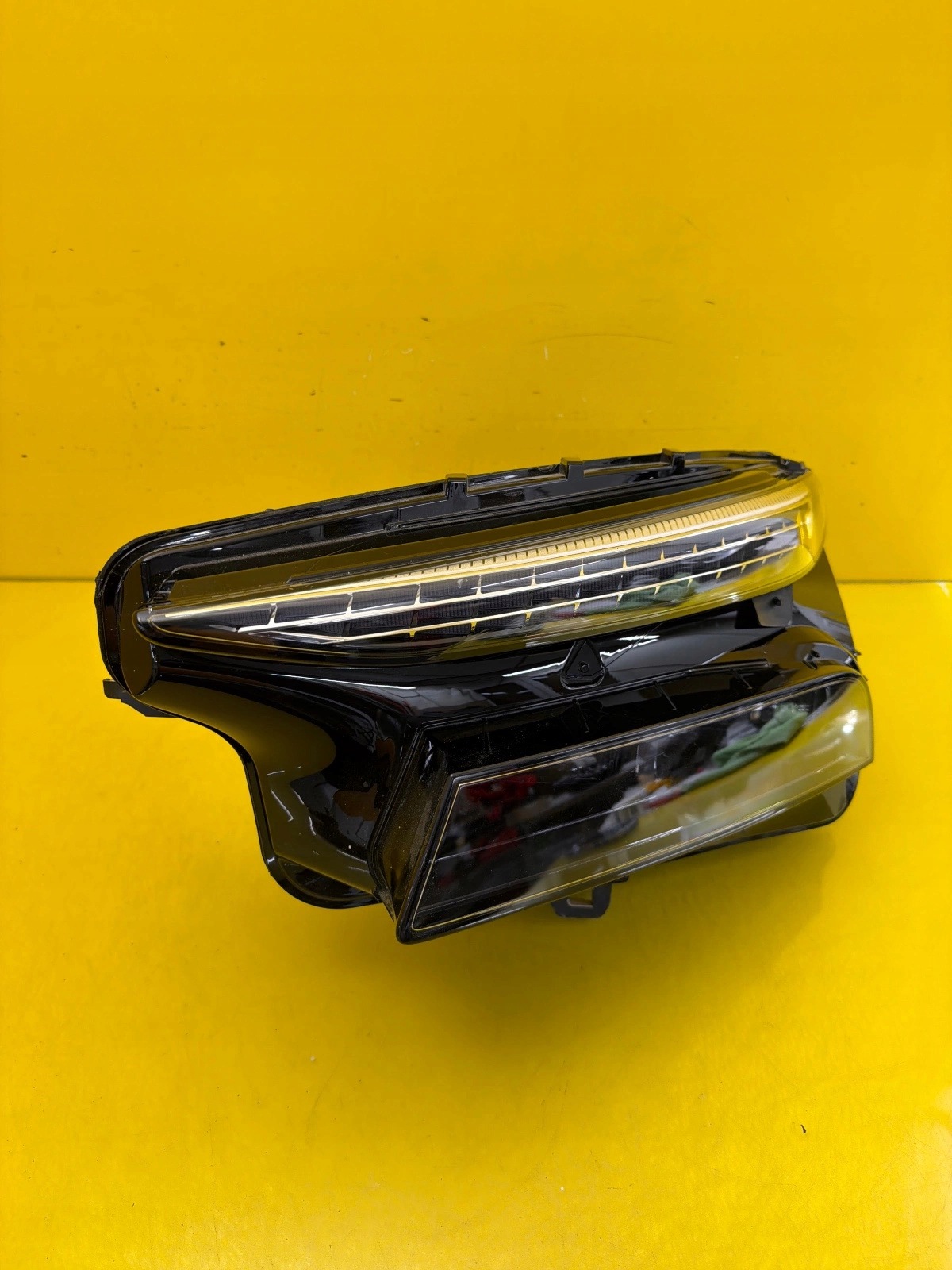 light left Audi A6 C9 E-Tron Matrix 85E941039R
