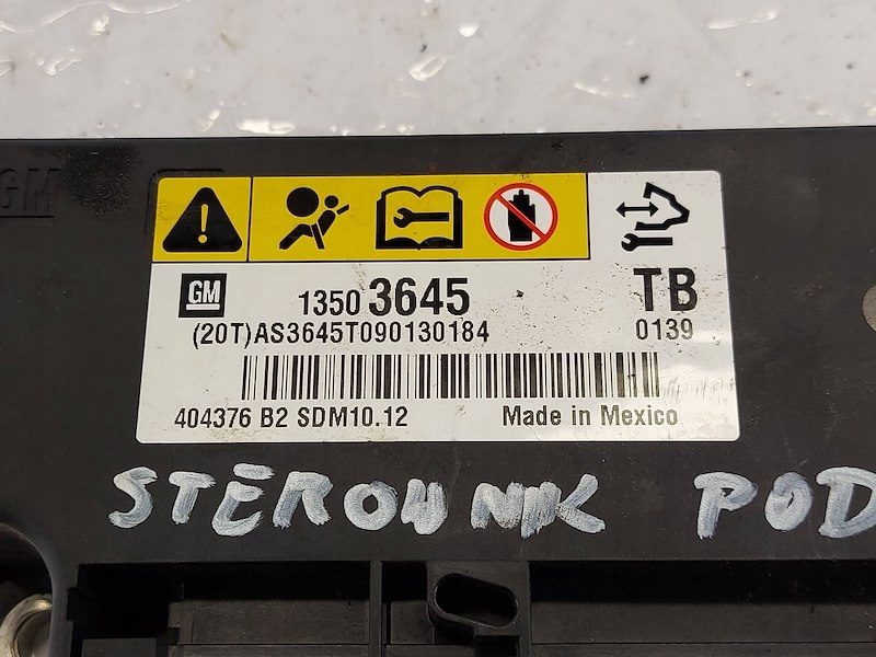 Moduł Sterownik Sensor Poduszek Airbag 13503645 Opel Insignia A (G09) Typ samochodu Samochody osobowe