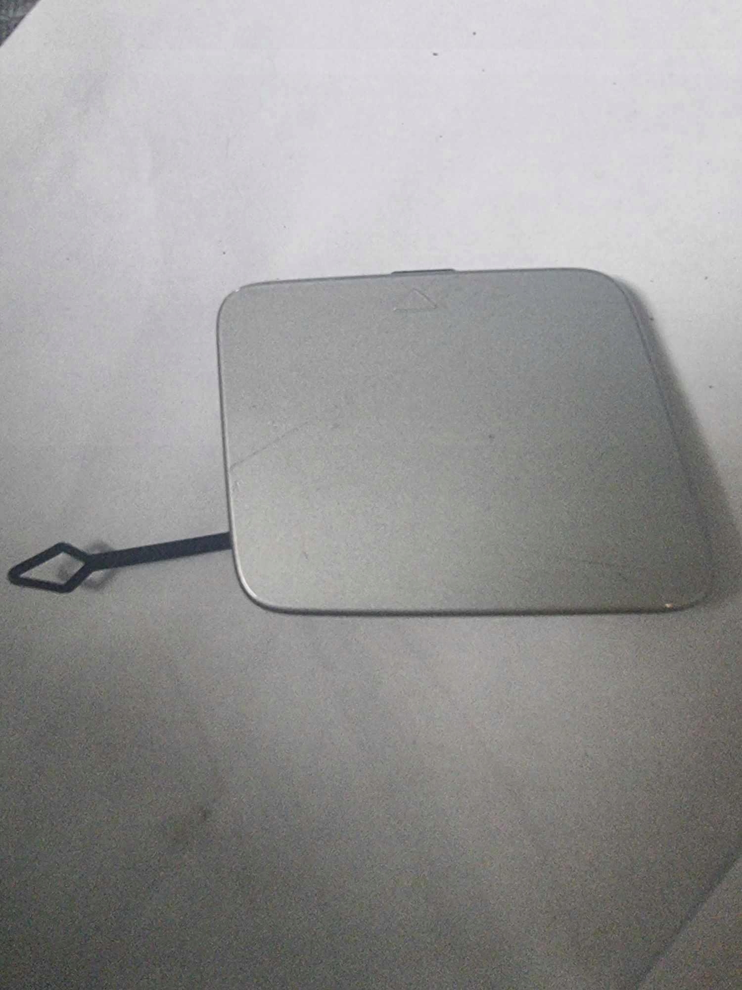 BMW GT F34 -> towing hook cap of a bumper front