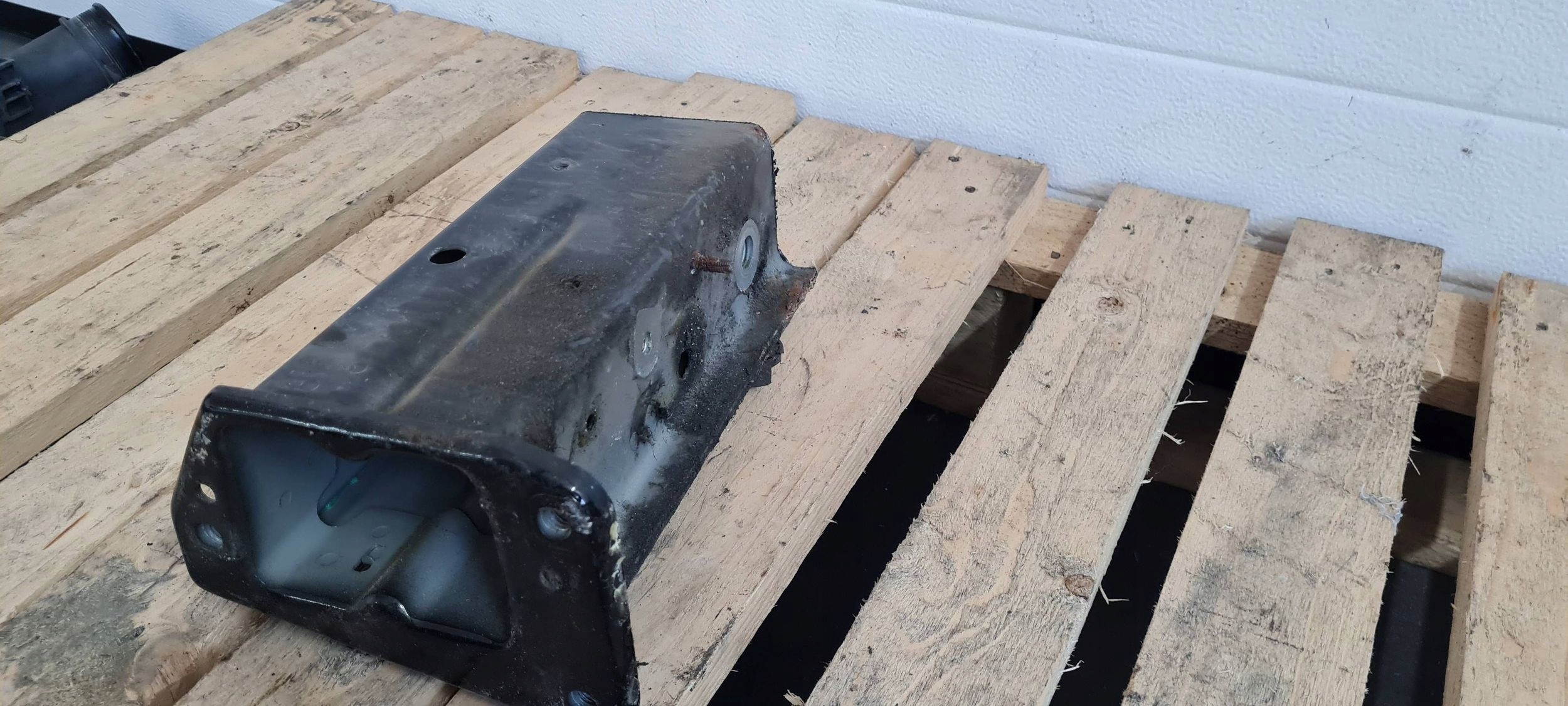 A5 8T LIFT S5 quarter right right front LZ9Y A4 B8 S4