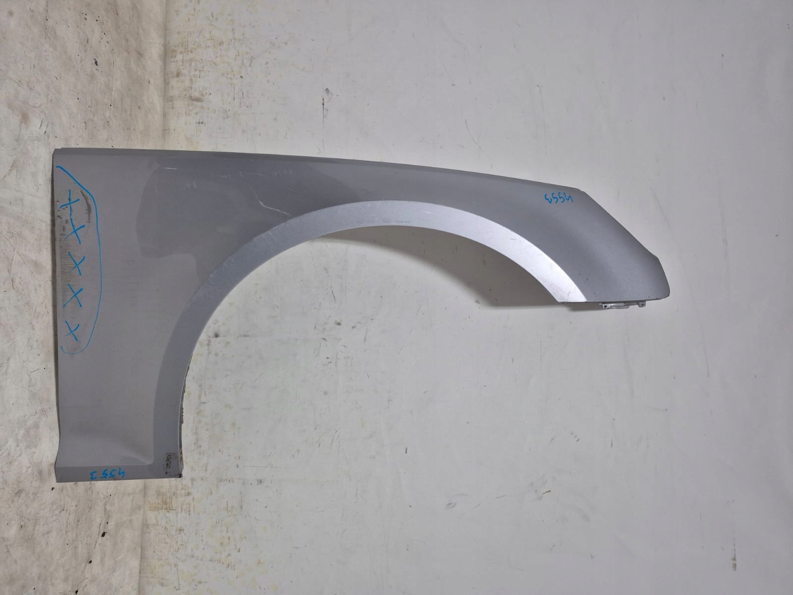 AUDI A4 B9 8W 15-19 fender front front right