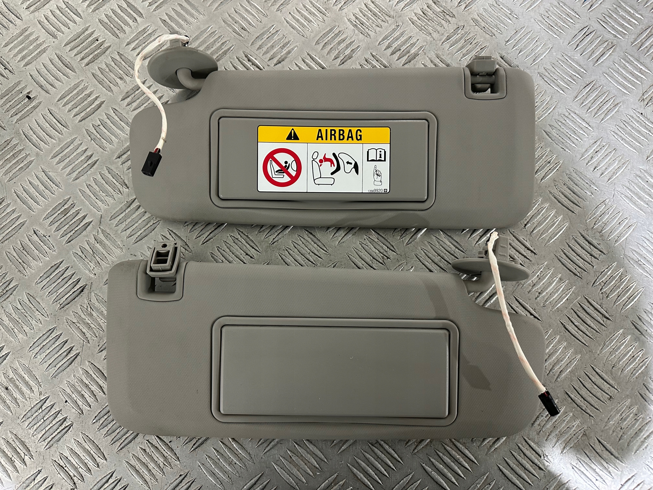 OPEL ASTRA K OSŁONY PRZECIWSŁONECZNE DASZKI KOMPLET