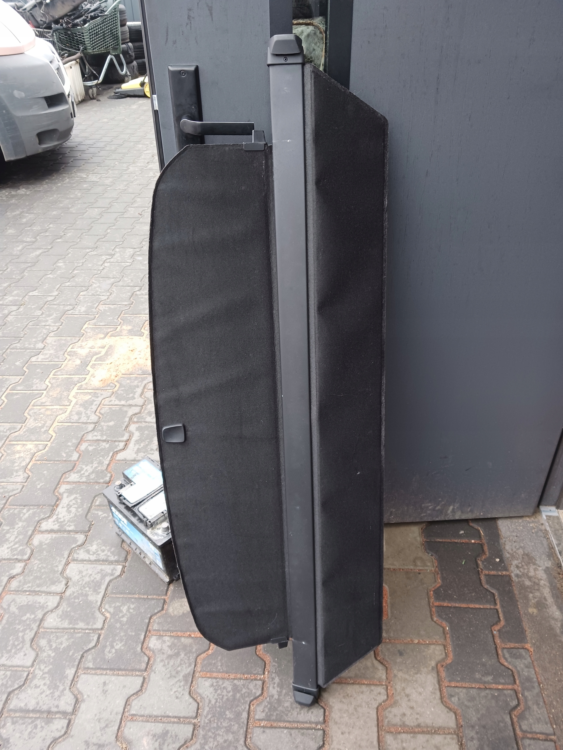 ROLETA BAGAŻNIKA CITROEN C4 GRAND PICASSO II 2015 ROK