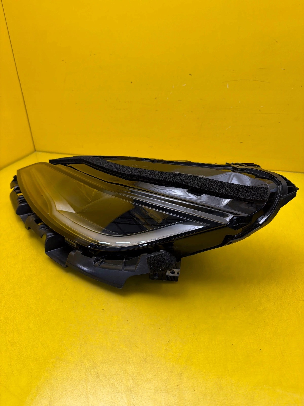 light left front Tesla 3 Lift Highland Full Led 1760888-00-F