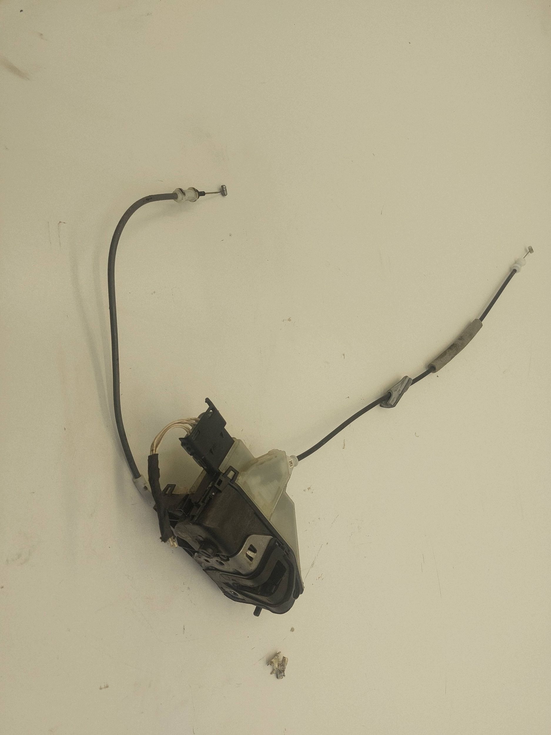 CITROEN C3 III 16-24r lock door right front front 123980 EUROPA
