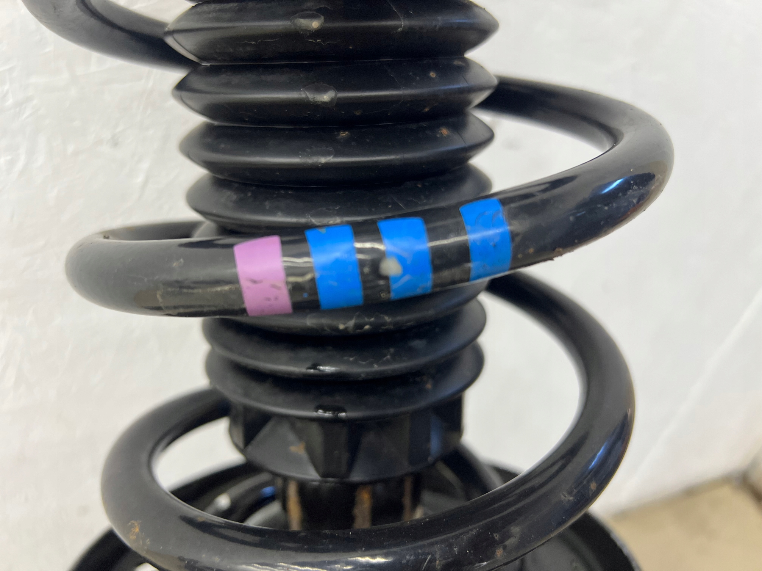 shock absorber swing left front JUMPY EXPERT III VIVARO C 1.5 BLUHDI 20R