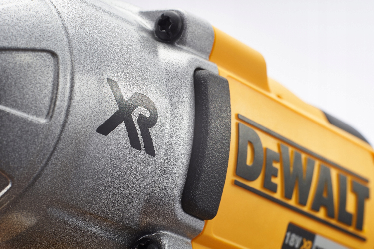 DEWALT UDAROWY KLUCZ DCF899P2 18V 2x5Ah + NASADKI Pojemność akumulatora 5 Ah