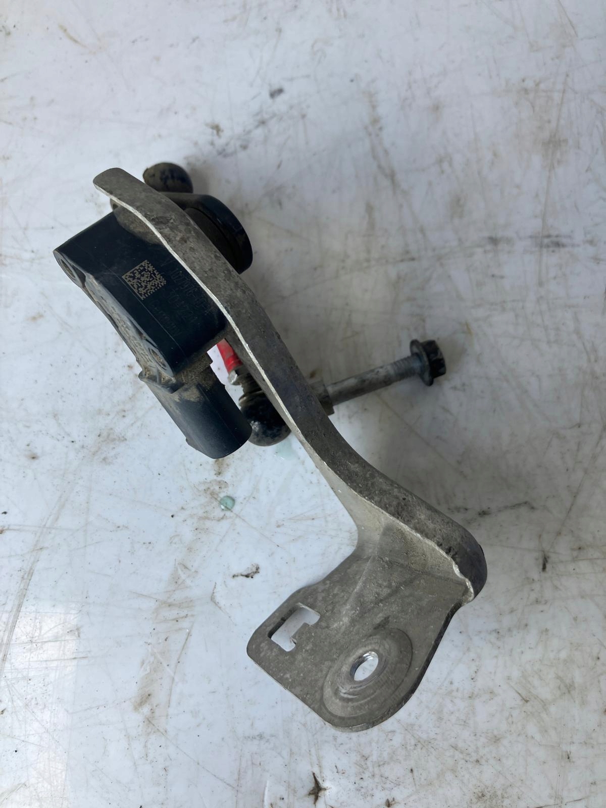 sensor POZIOMOWANIA right rear part TESLA MODEL S 1027976-00