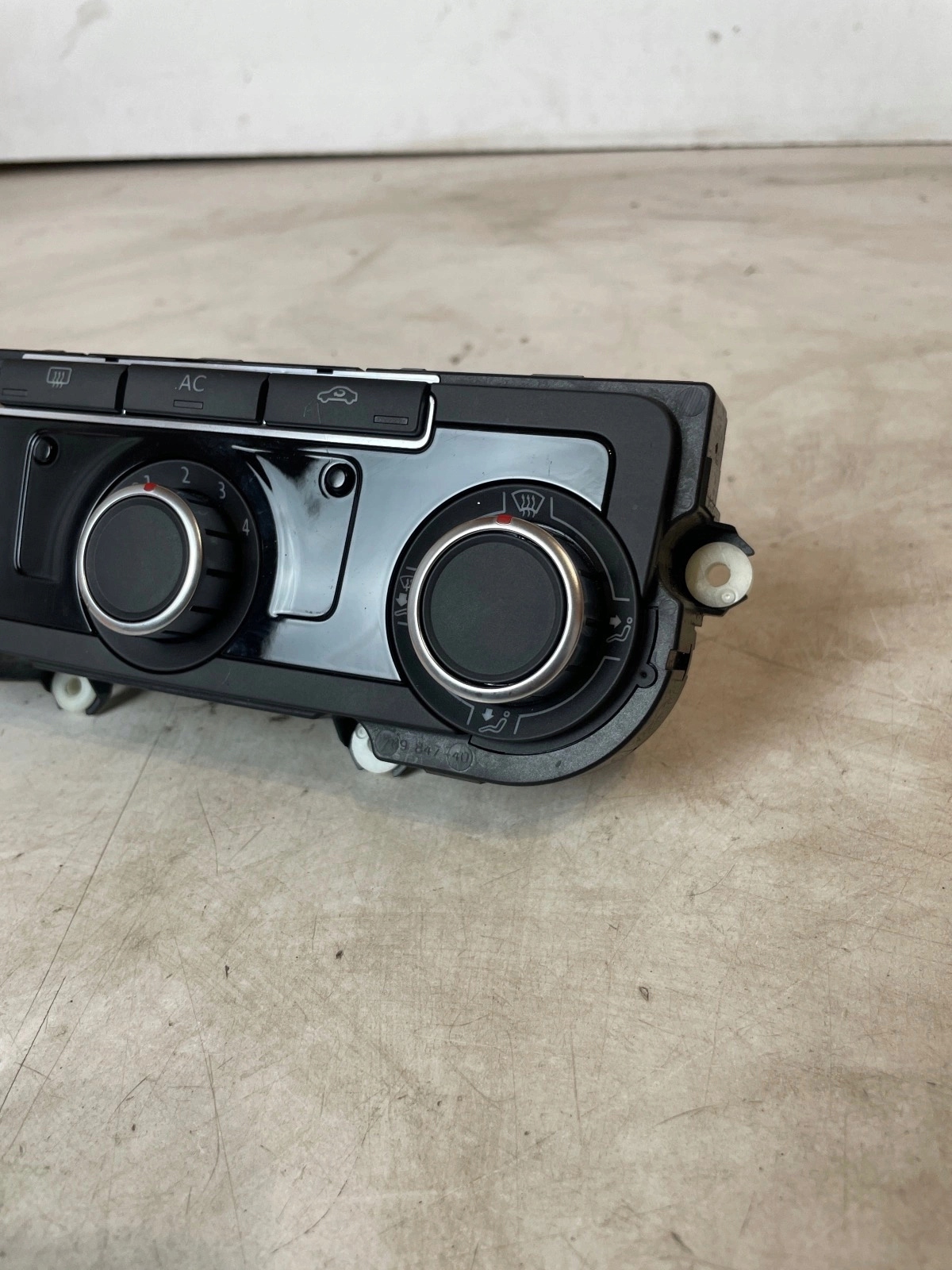 Unite commande clima Volkswagen Golf Vi 3C8907336H