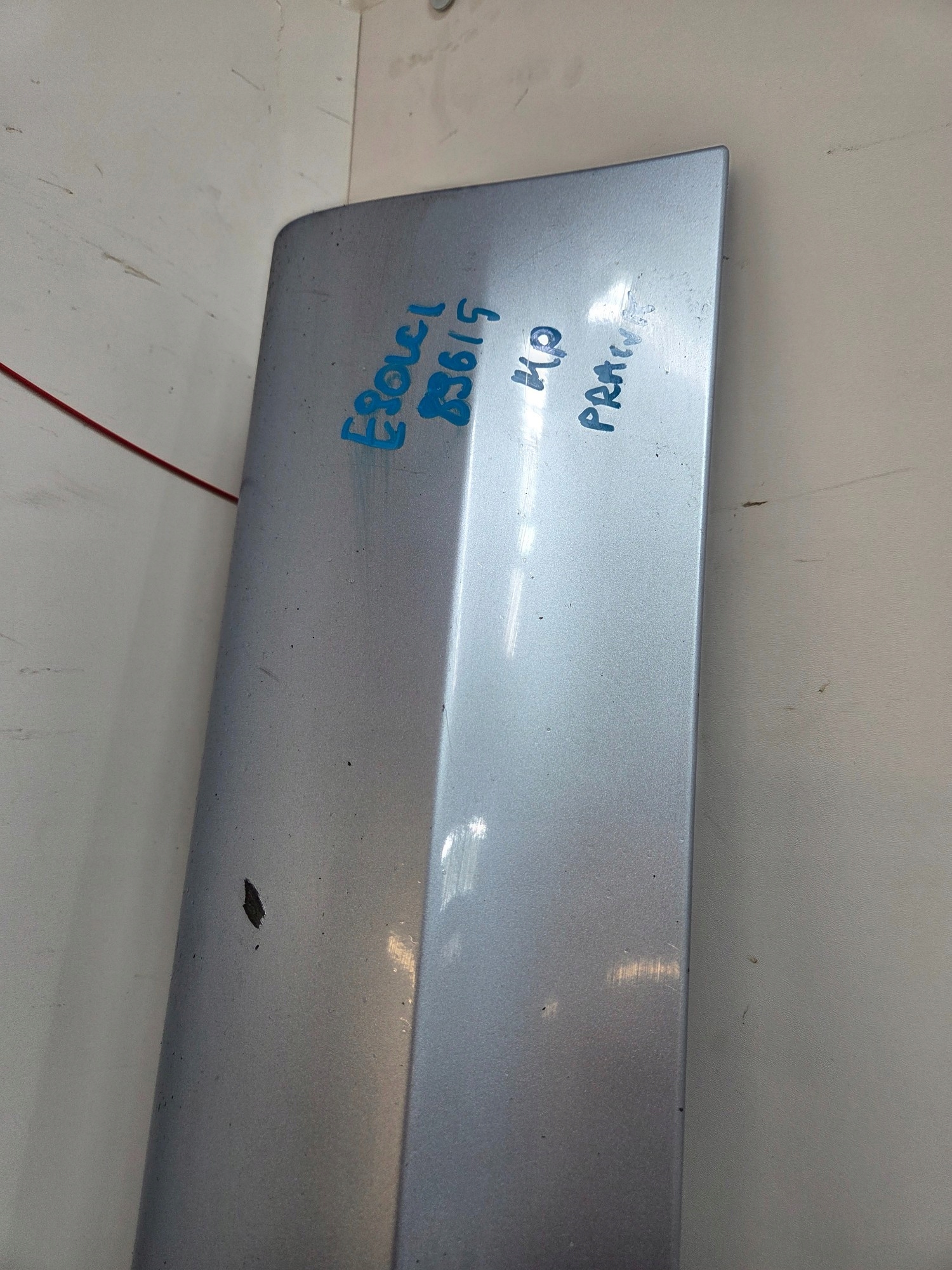 moulding right BMW E90 LIFT M PAKIET BLUEWATER