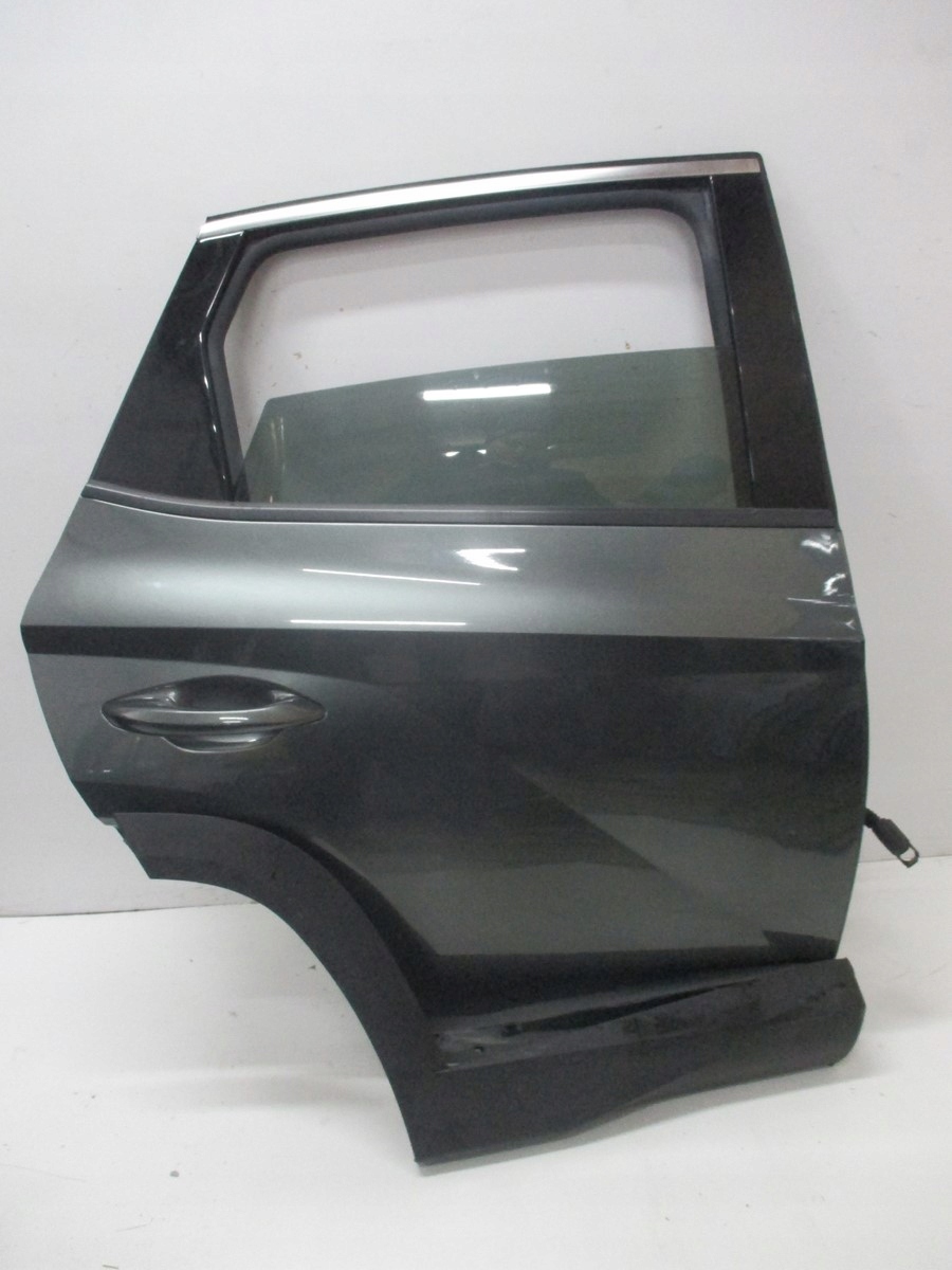 Drzwi HYUNDAI TUCSON IV 20R PRAWE TYLNE