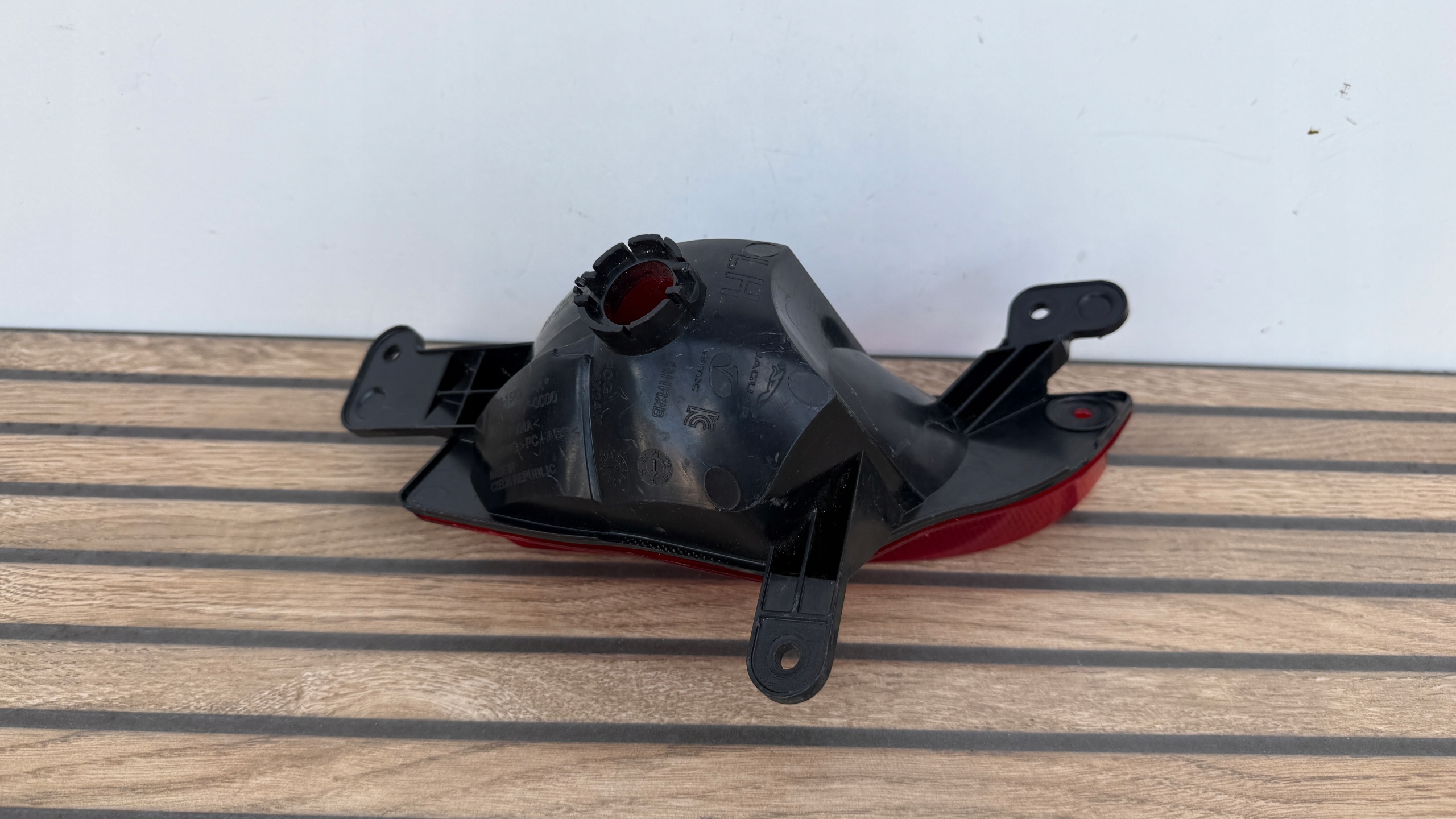 JAGUAR E-PACE X540 left light light fog lights rear part W bumper KA24/58QW