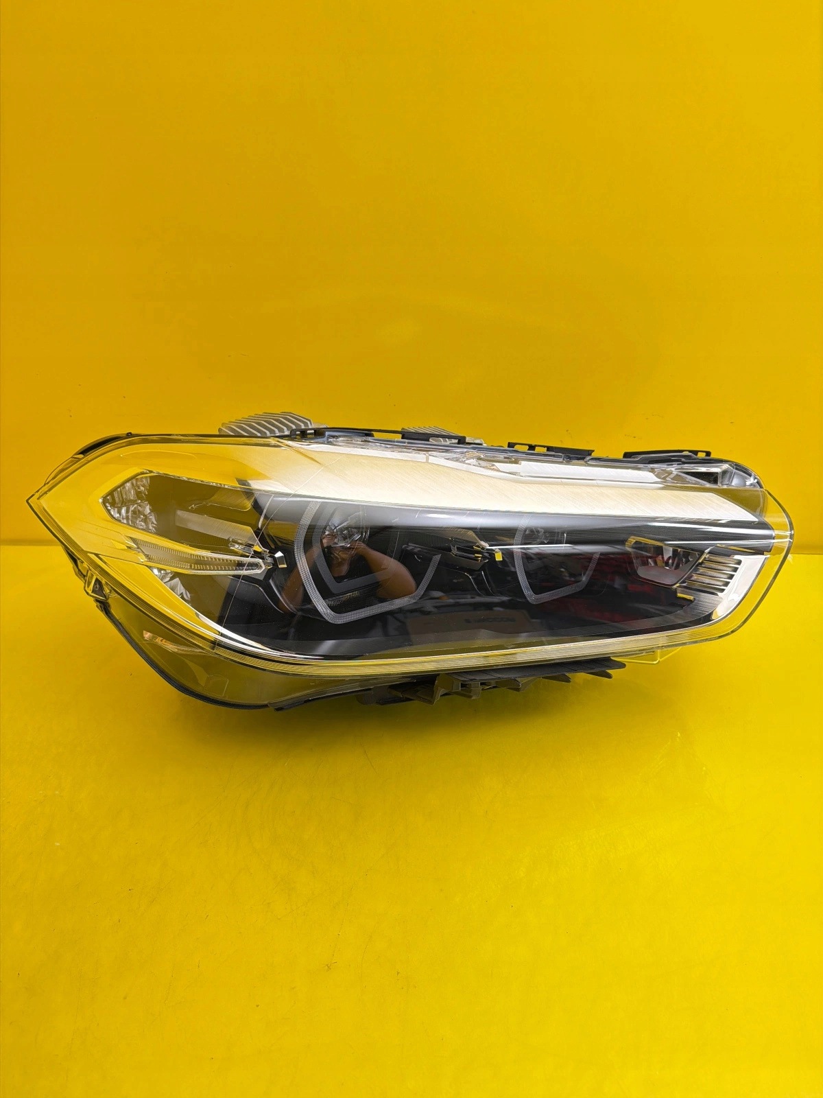 light right BMW X2 F39 Full Led 5A1E0A8-02