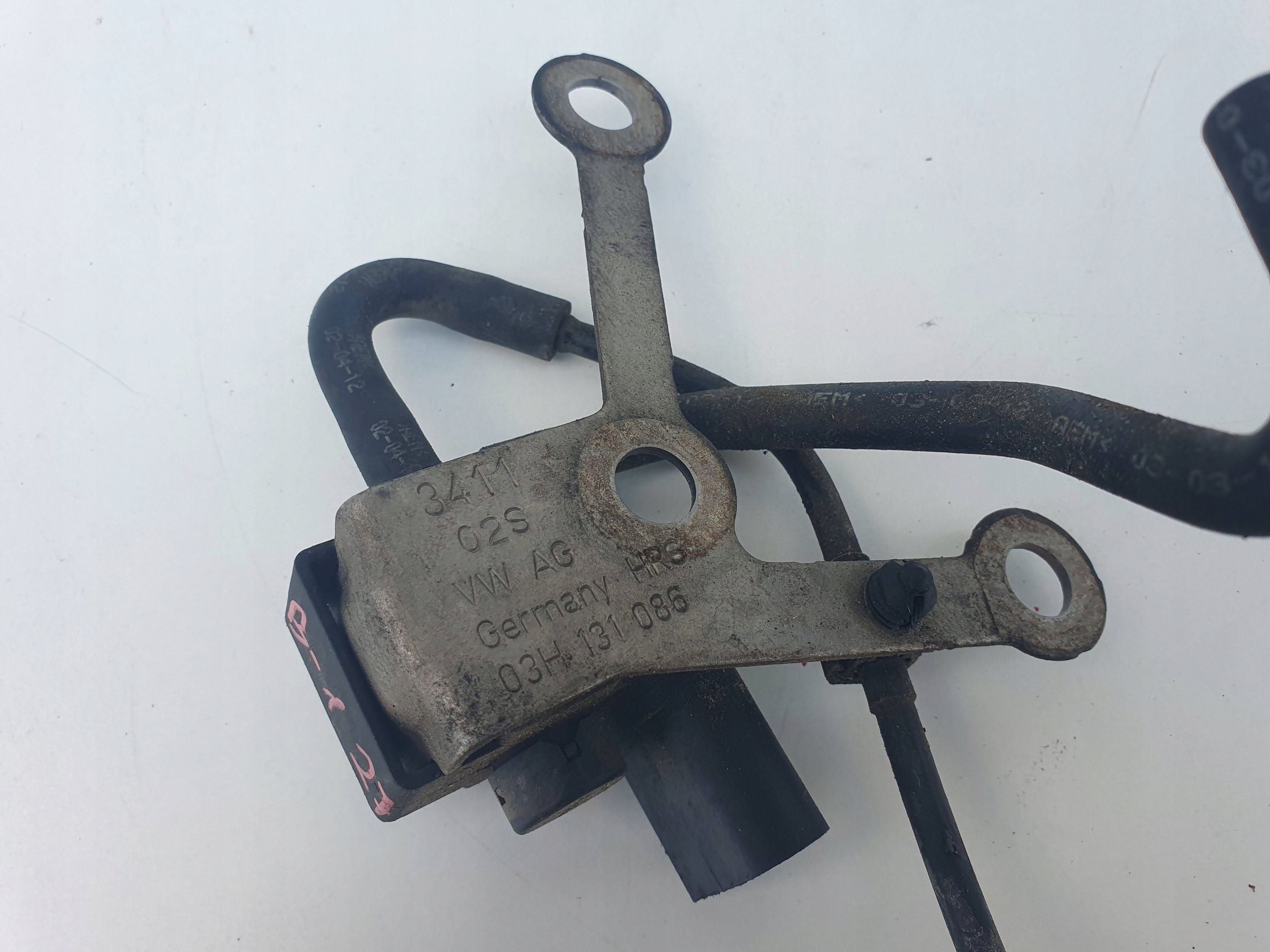 Audi A6 C6 4F ventil prijenos vakum