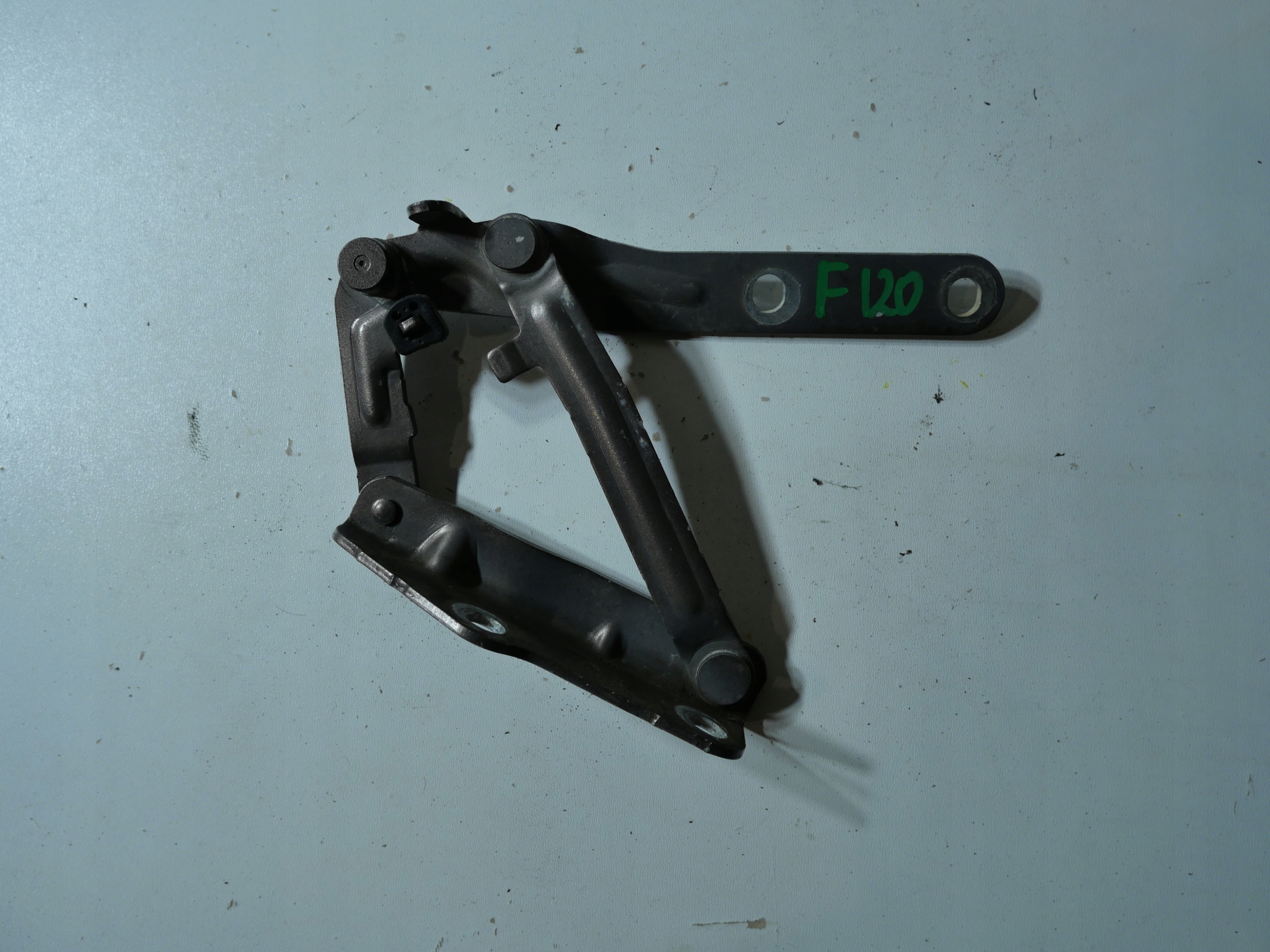 hinge bonnets left VW T5 7H0823301D