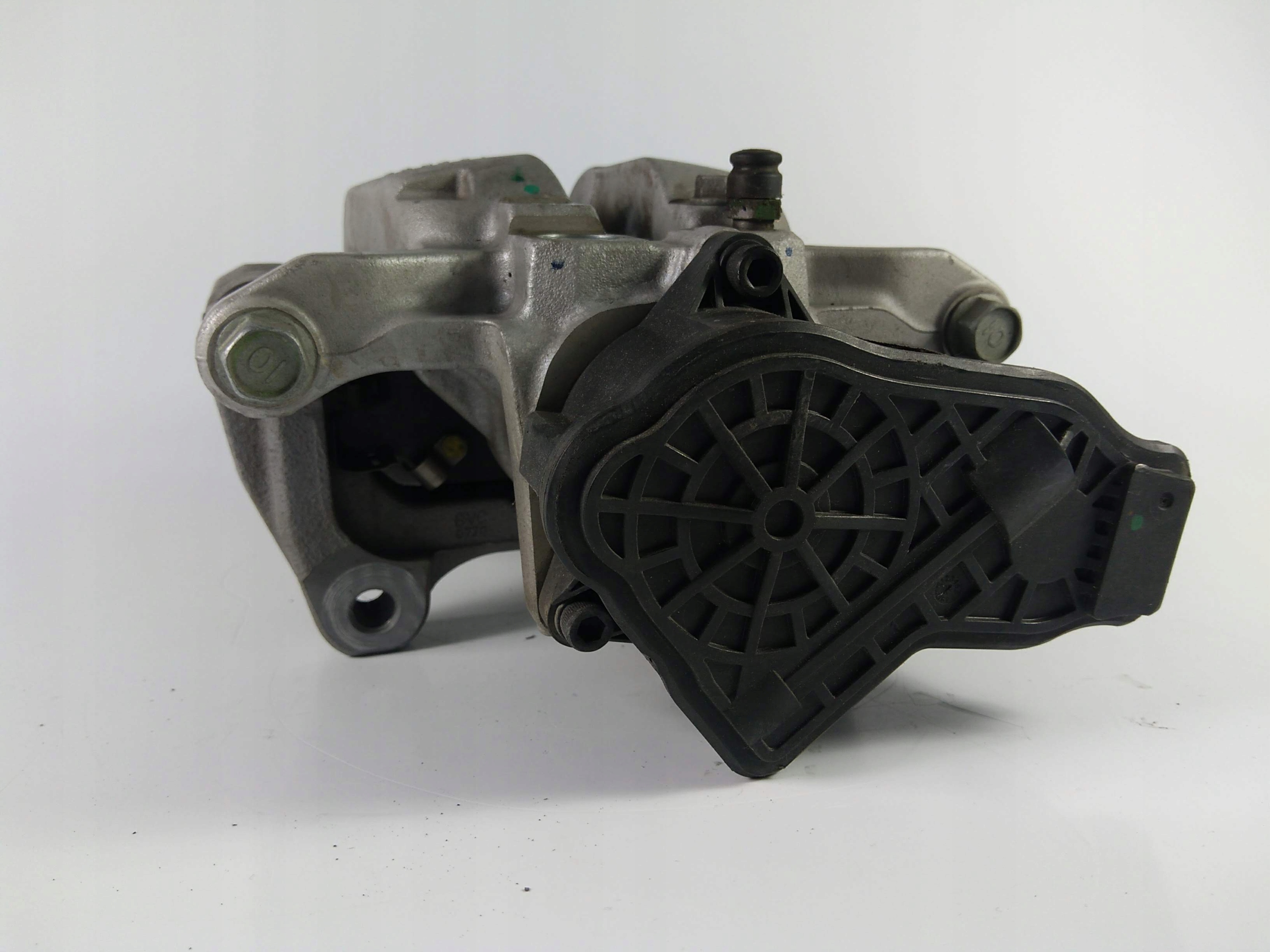Tesla Model 3 caliper brakes left rear part 2019+