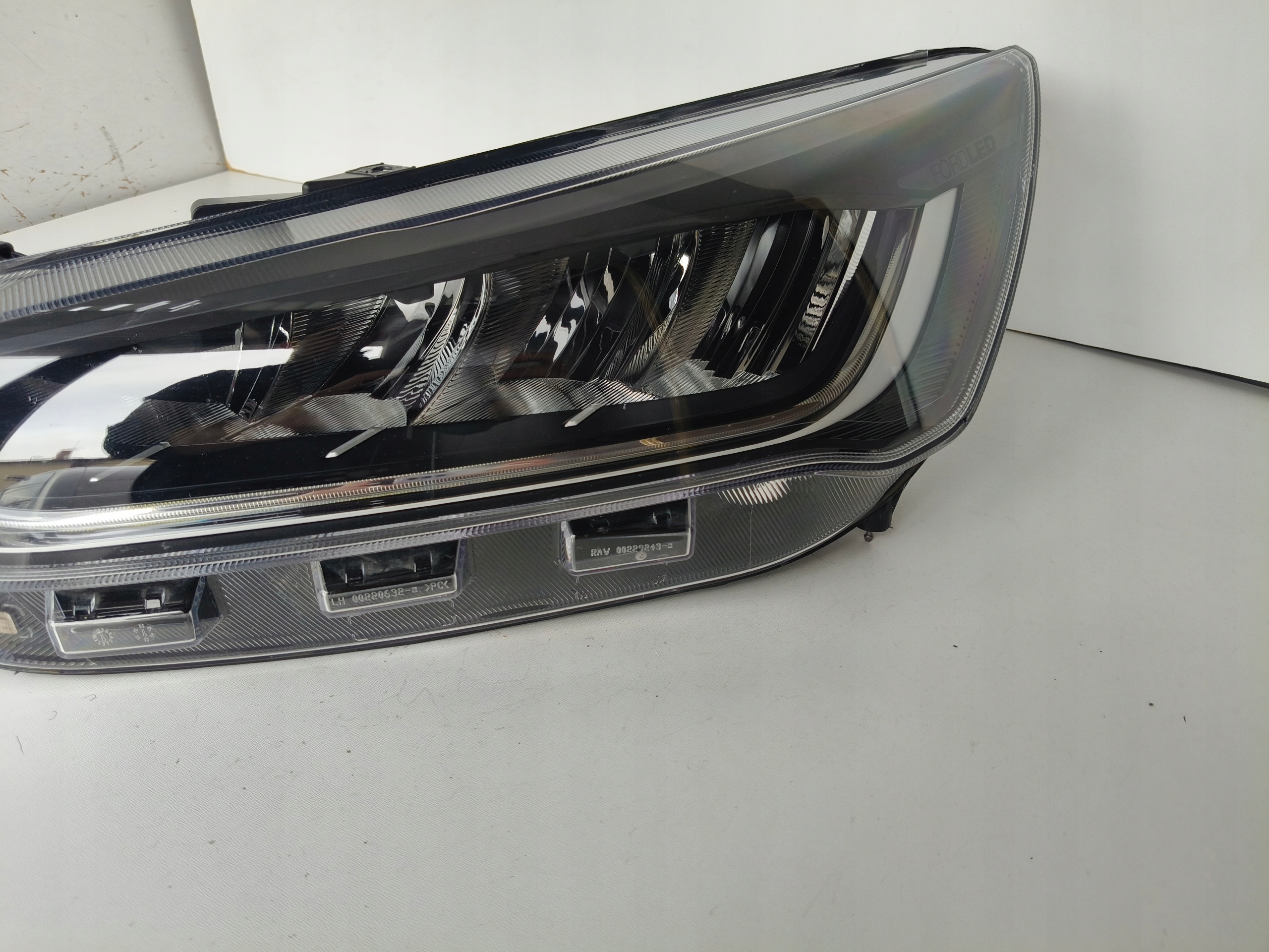 Licht links REFLEKTOR FORD FOCUS MK4 22- LIFT FULL LED